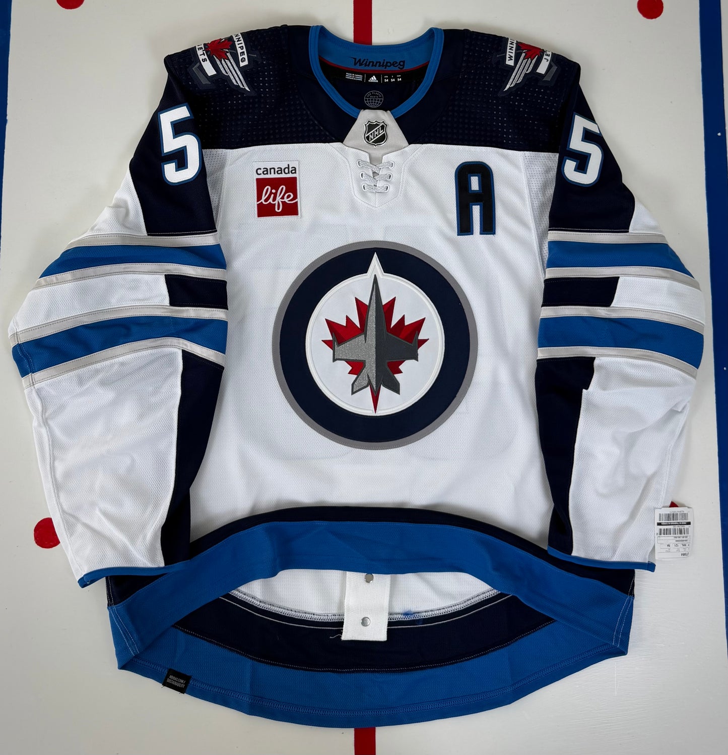 Winnipeg Jets Mark Scheifele 2022-2024 NHL Hockey Jersey (54/XL)