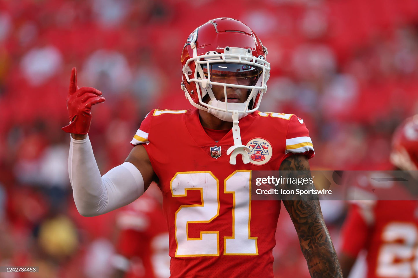 Kansas City Chiefs Trent McDuffie 2022 Game Issued NFL Football Jersey (40/Medium)