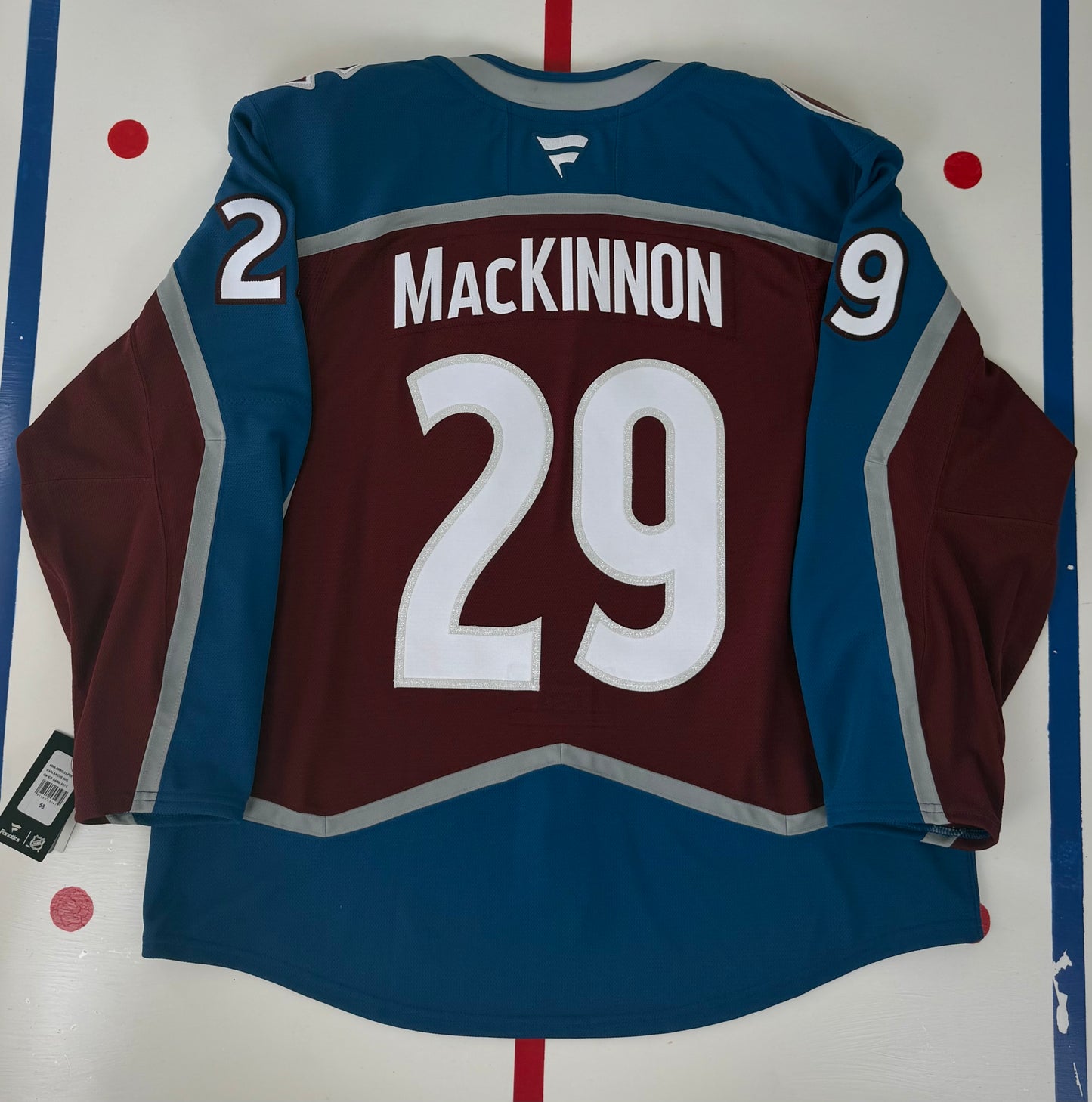 Colorado Avalanche Nathan MacKinnon 2024-2026 NHL Hockey Jersey (58/XXXL)