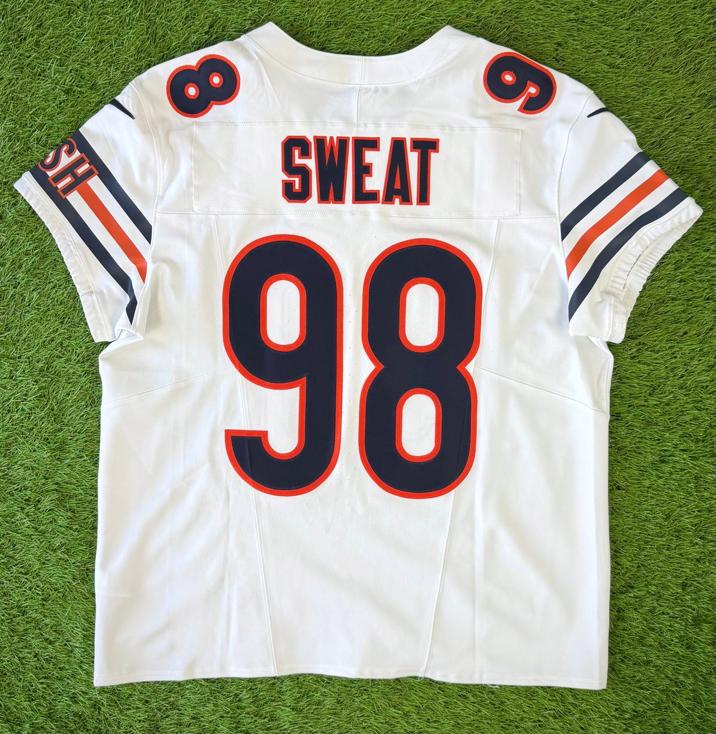 Chicago Bears Montez Sweat 2023 NFL Football Jersey (48/XL)