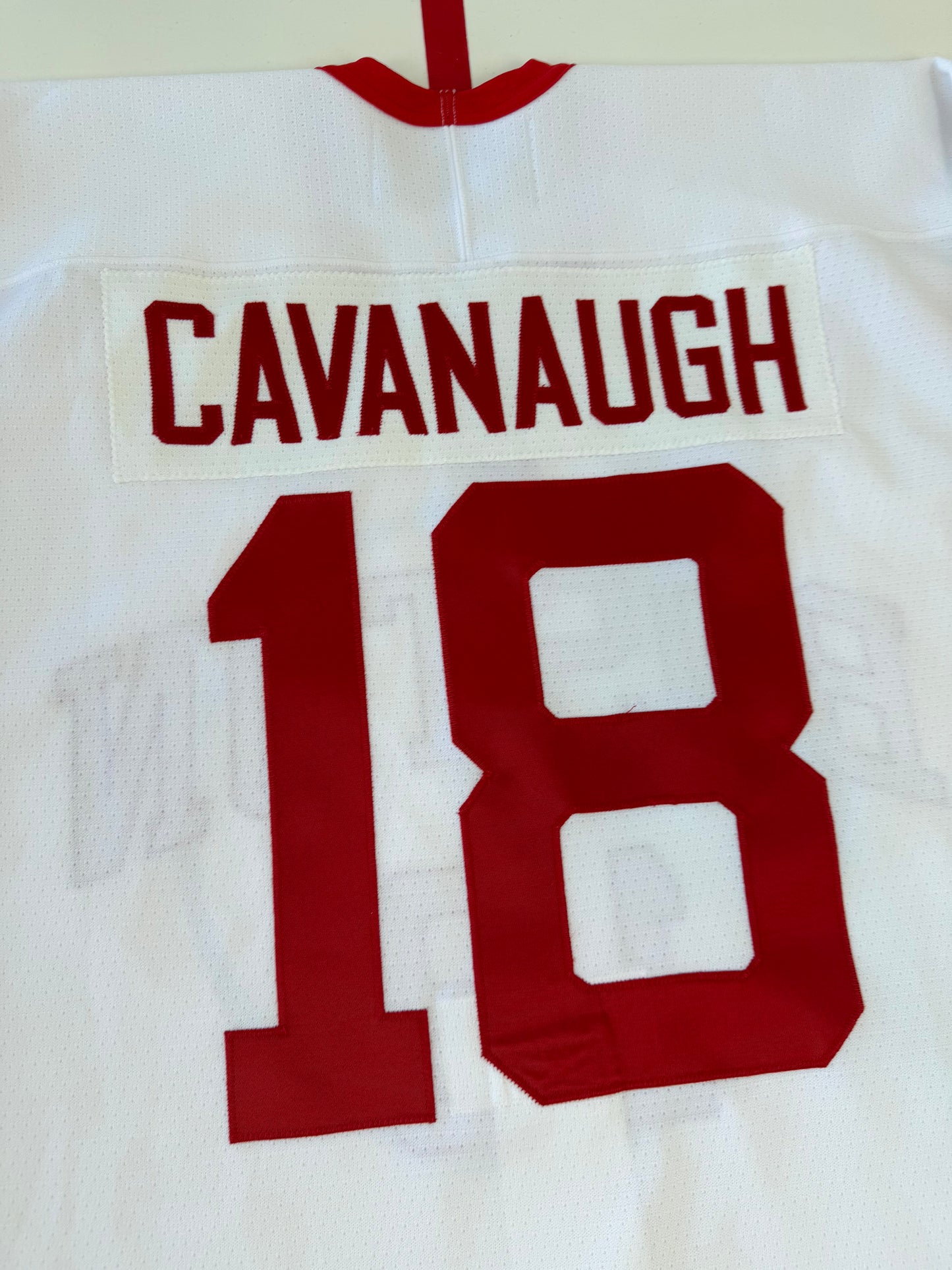 Boston University Terriers Dan Cavanaugh 2000-2001 College Hockey Jersey (58/XXXL)