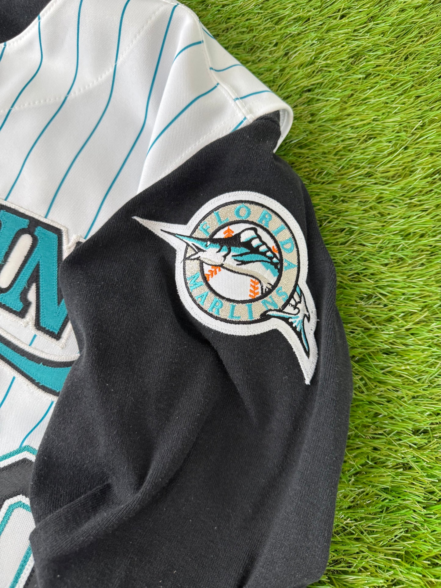 Florida Marlins Gary Sheffield 1995-1998 MLB Baseball Vest Jersey & Long Sleeved Undershirt (48/XL)