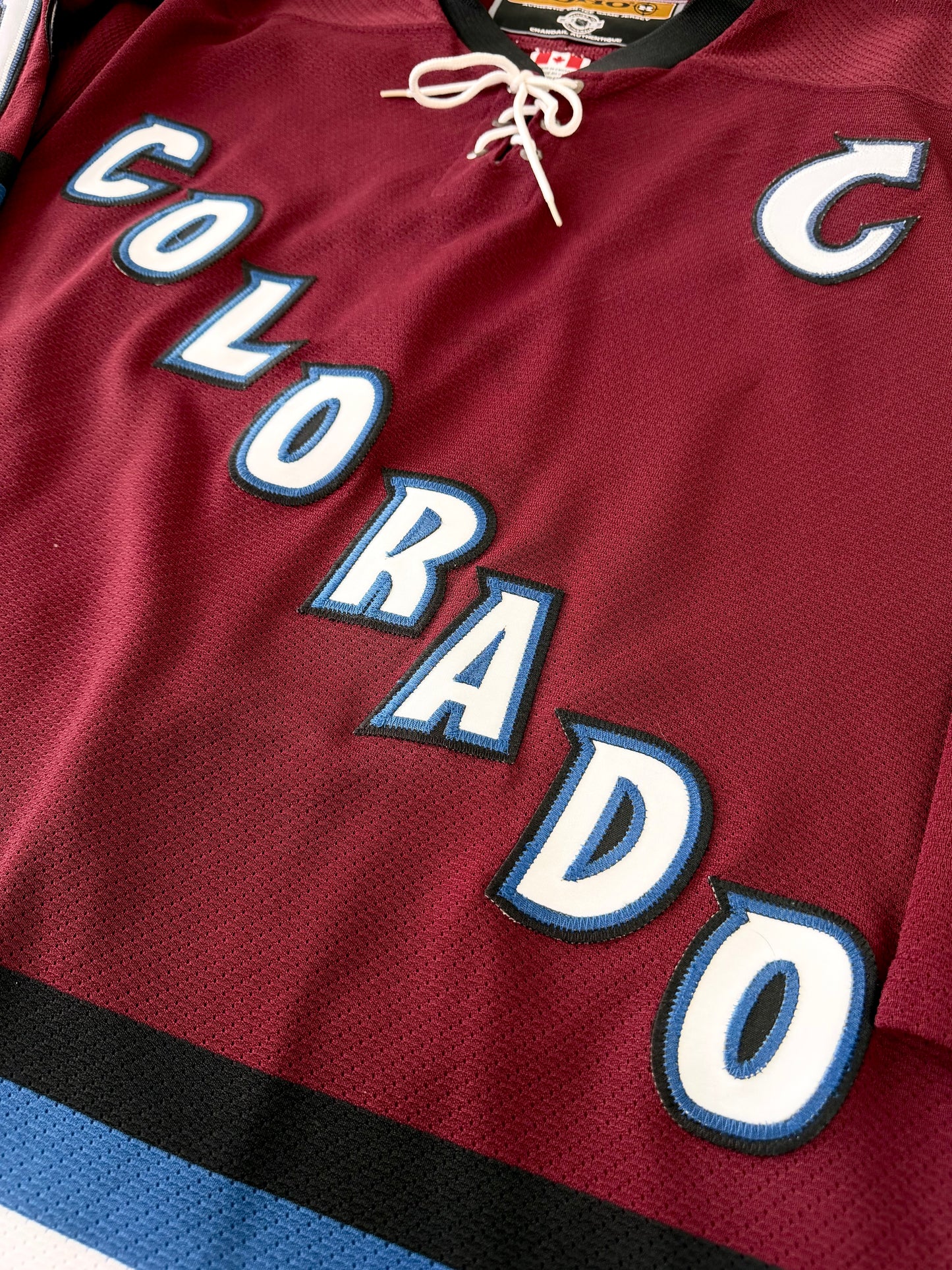 Colorado Avalanche 2001-2004 Joe Sakic Third NHL Hockey Jersey (46/Medium)