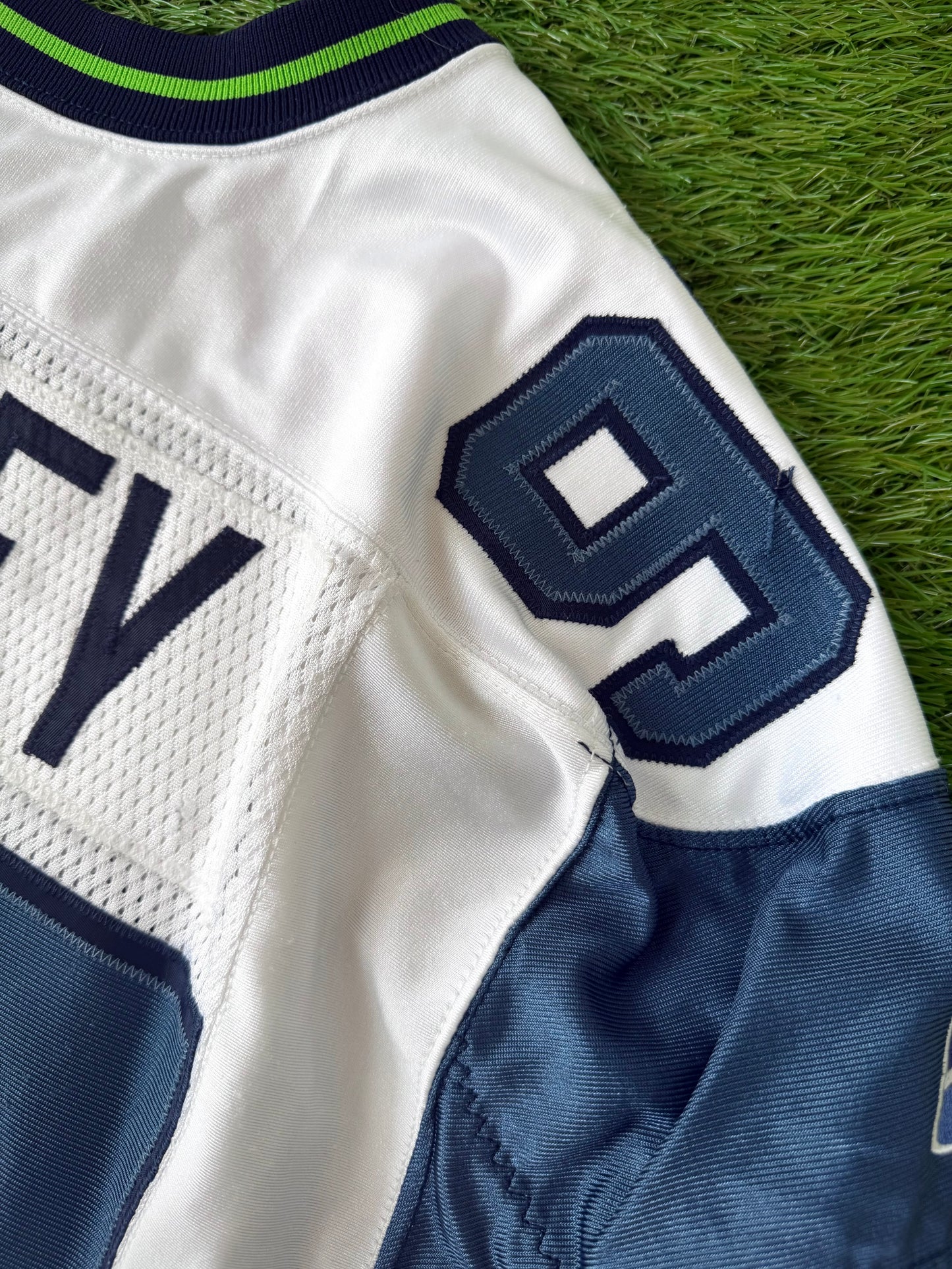 Seattle Seahawks Patrick Kerney 2007 Game Worn NFL Football Jersey (48/XL)