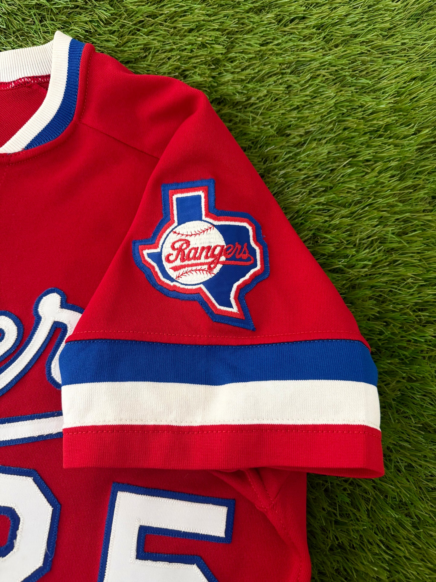 Texas Rangers Buddy Bell 1985 Alternate MLB Baseball Jersey (40/Medium)