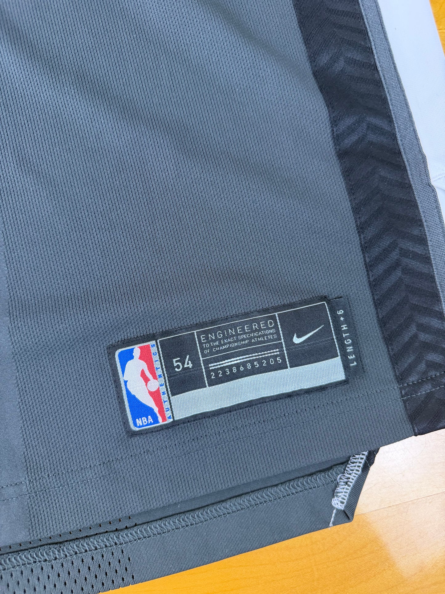 Brooklyn Nets D’Angelo Russell 2017-2019 Statement Edition NBA Basketball Jersey (54/XXL)