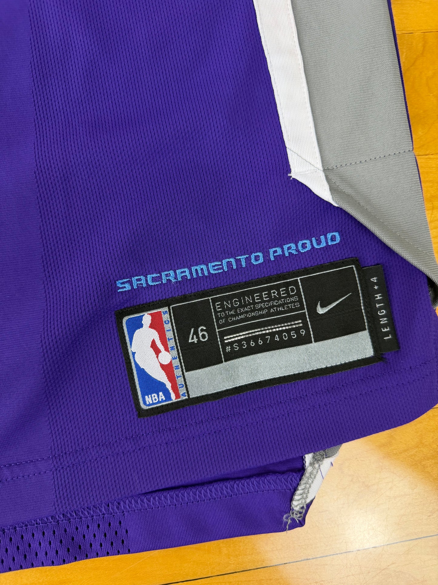 Sacramento Kings Domantas Sabonis 2022-2023 NBA Basketball Jersey (46/Large)