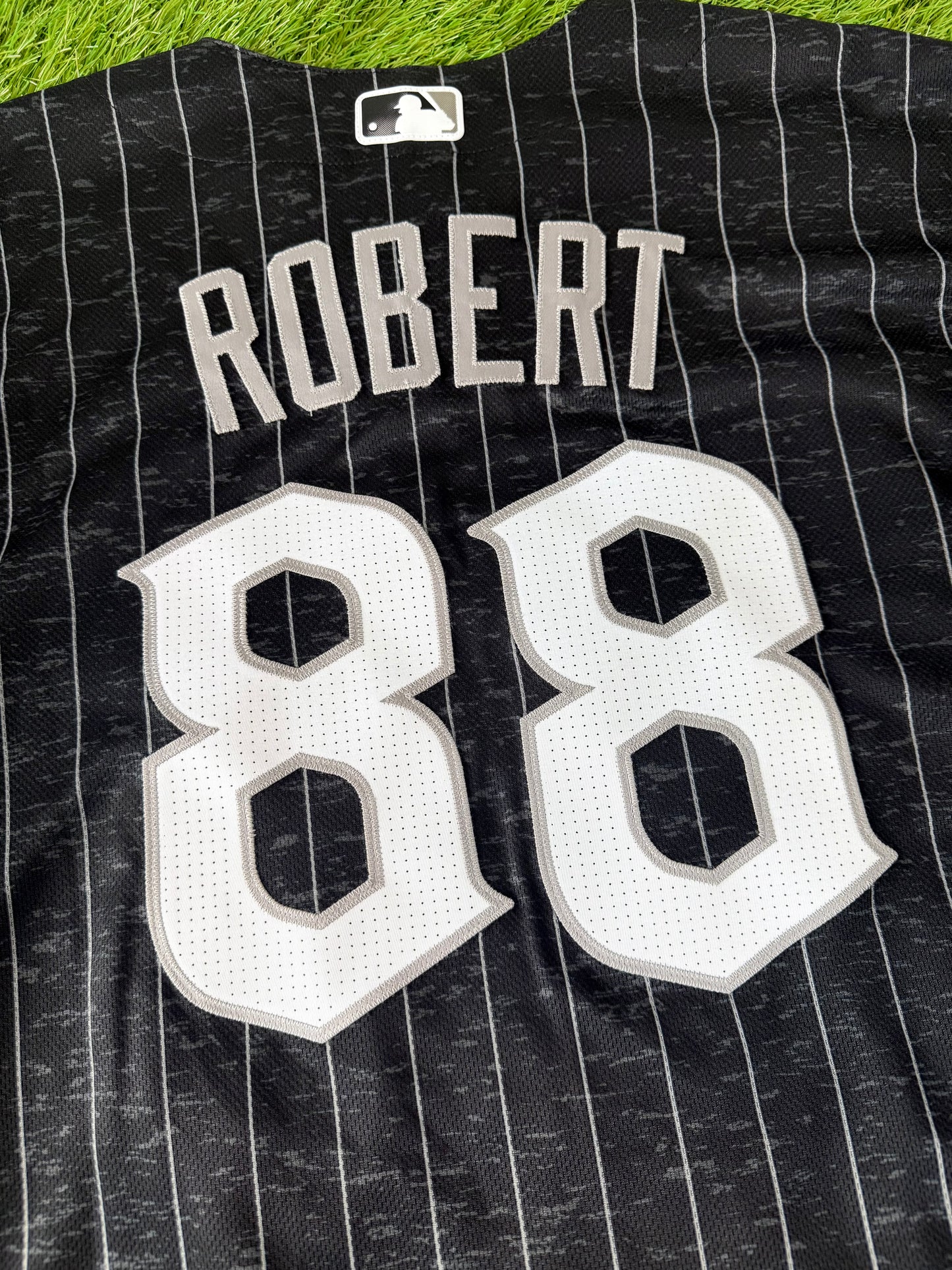 Chicago White Sox Luis Robert Jr. City Connect MLB Baseball Jersey (48/XL)