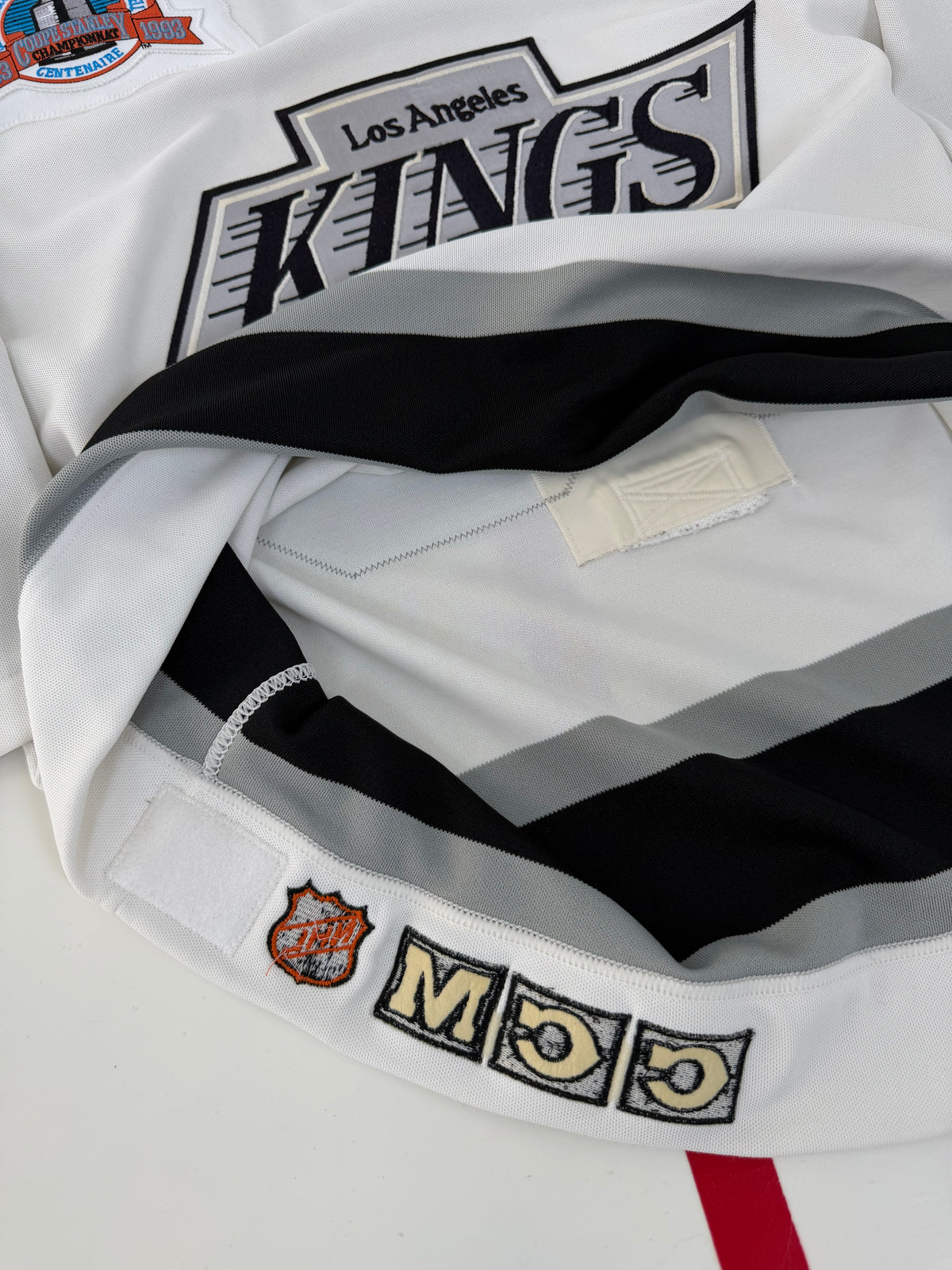 Los Angeles Kings Wayne Gretzky 1993 Stanley Cup Finals NHL Hockey Jersey (44/Medium)
