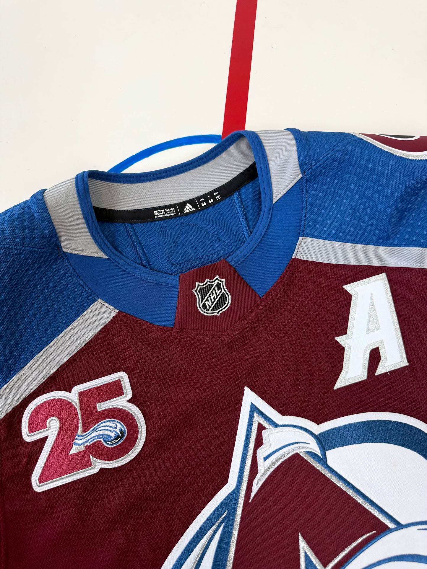 Colorado Avalanche Nathan MacKinnon 2020-2021 NHL Hockey Jersey (56/XXL)