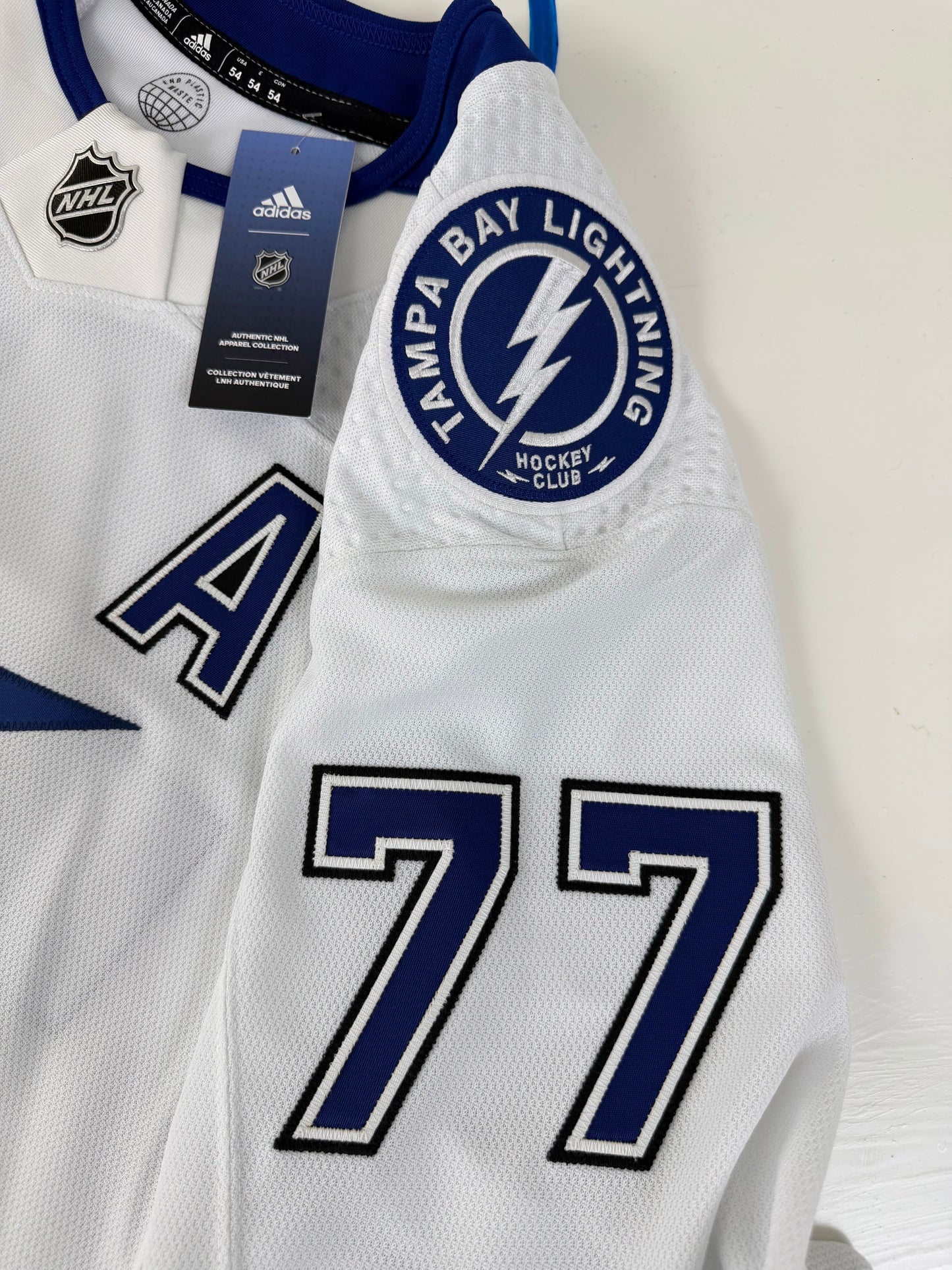 Tampa Bay Lightning Victor Hedman 2021-2024 NHL Hockey Jersey (54/XL)