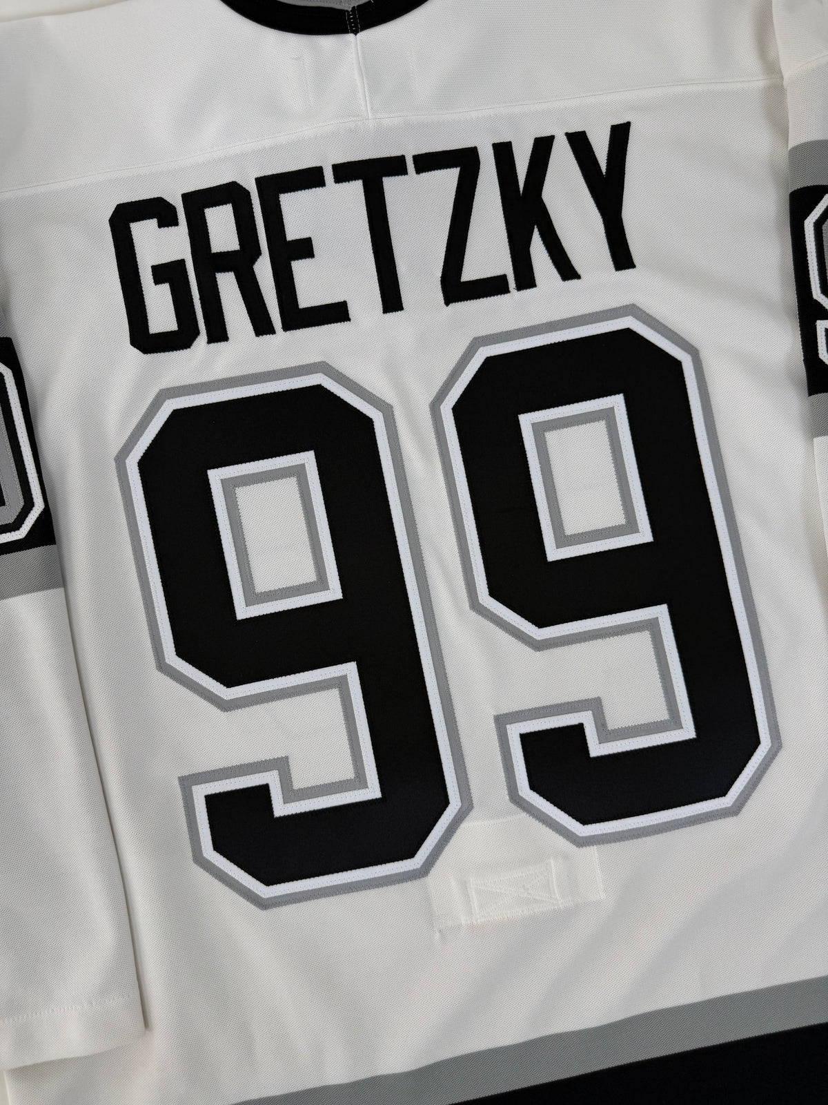 Los Angeles Kings Wayne Gretzky 1993 Stanley Cup Finals NHL Hockey Jersey (44/Medium)