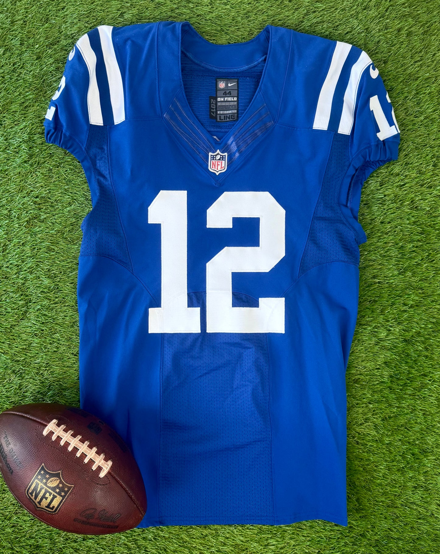 Indianapolis Colts Andrew Luck 2017 NFL Football Jersey (44/Large)