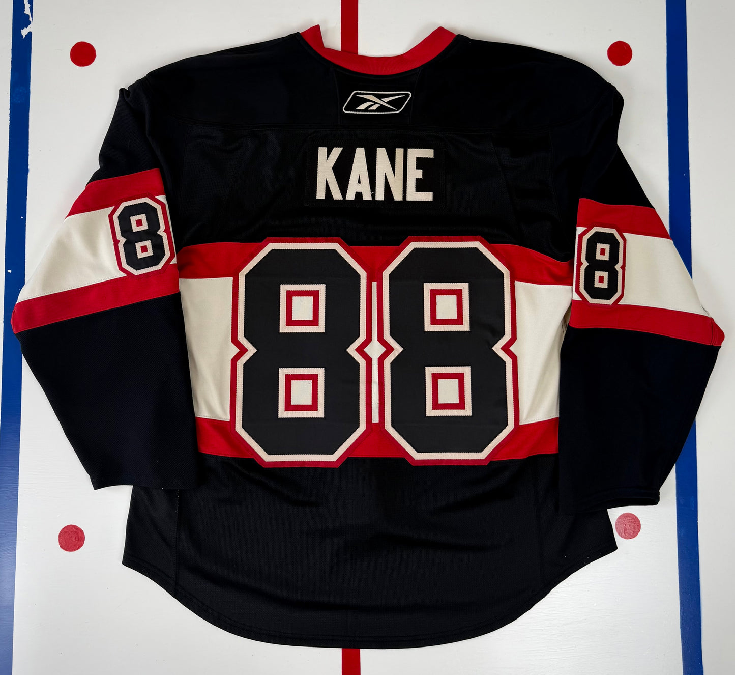 Chicago Blackhawks Patrick Kane 2009 NHL Winter Classic Hockey Jersey (54/XL)