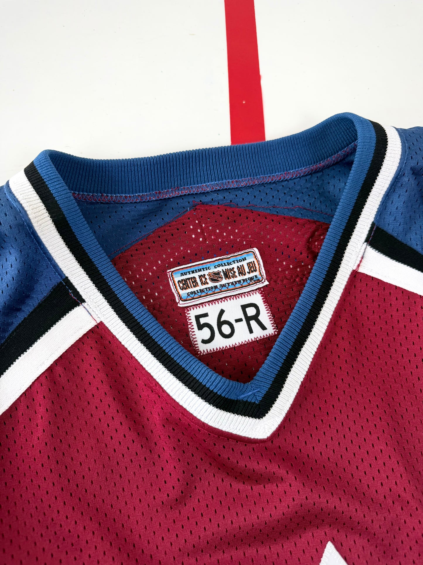 Colorado Avalanche Joe Sakic 1995-1996 Team Issued NHL Hockey Jersey (56/XXL)