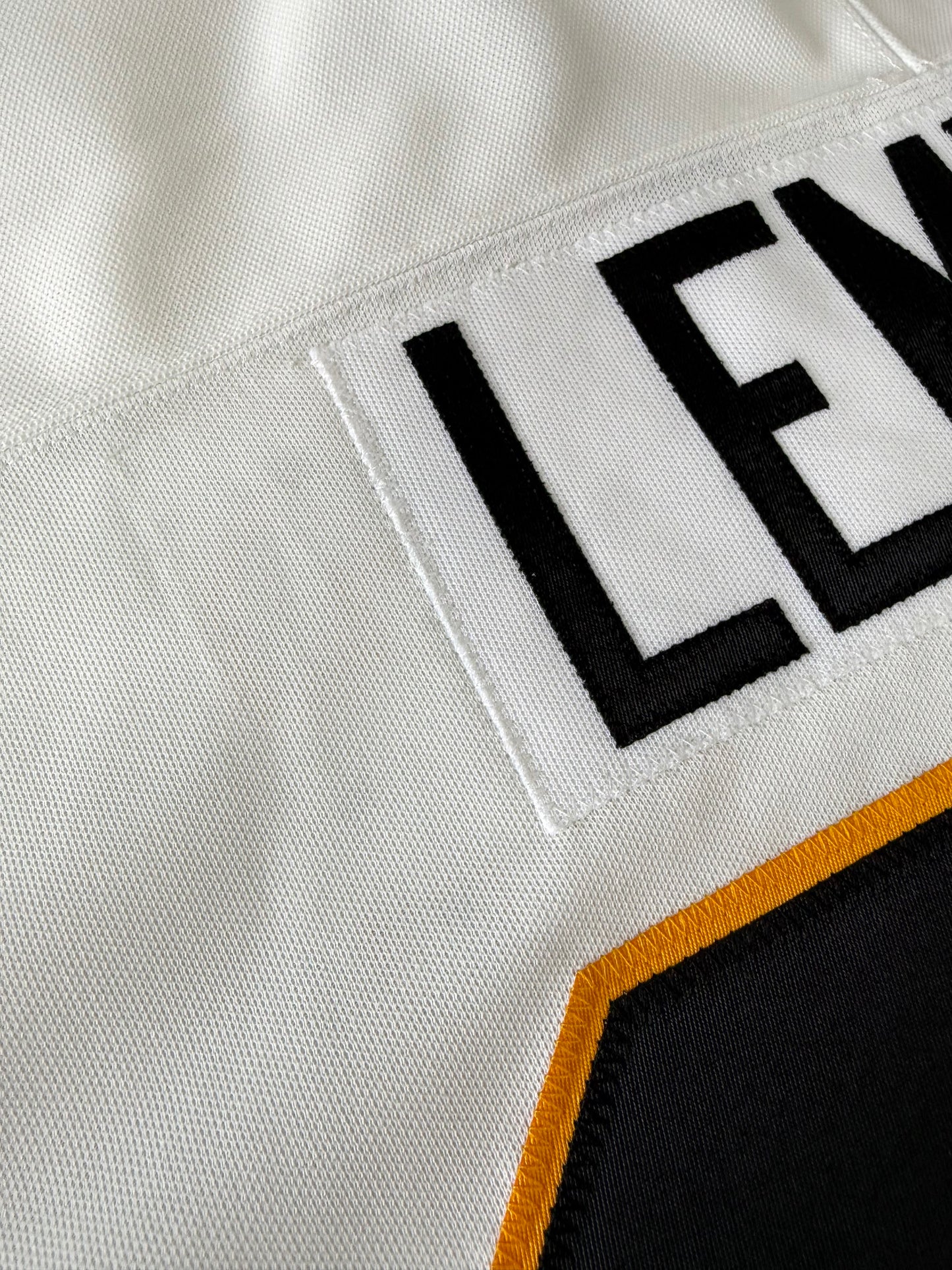 Pittsburgh Penguins Mario Lemieux 1989-1990 “Gold Toe” NHL Hockey Jersey (48/Large)