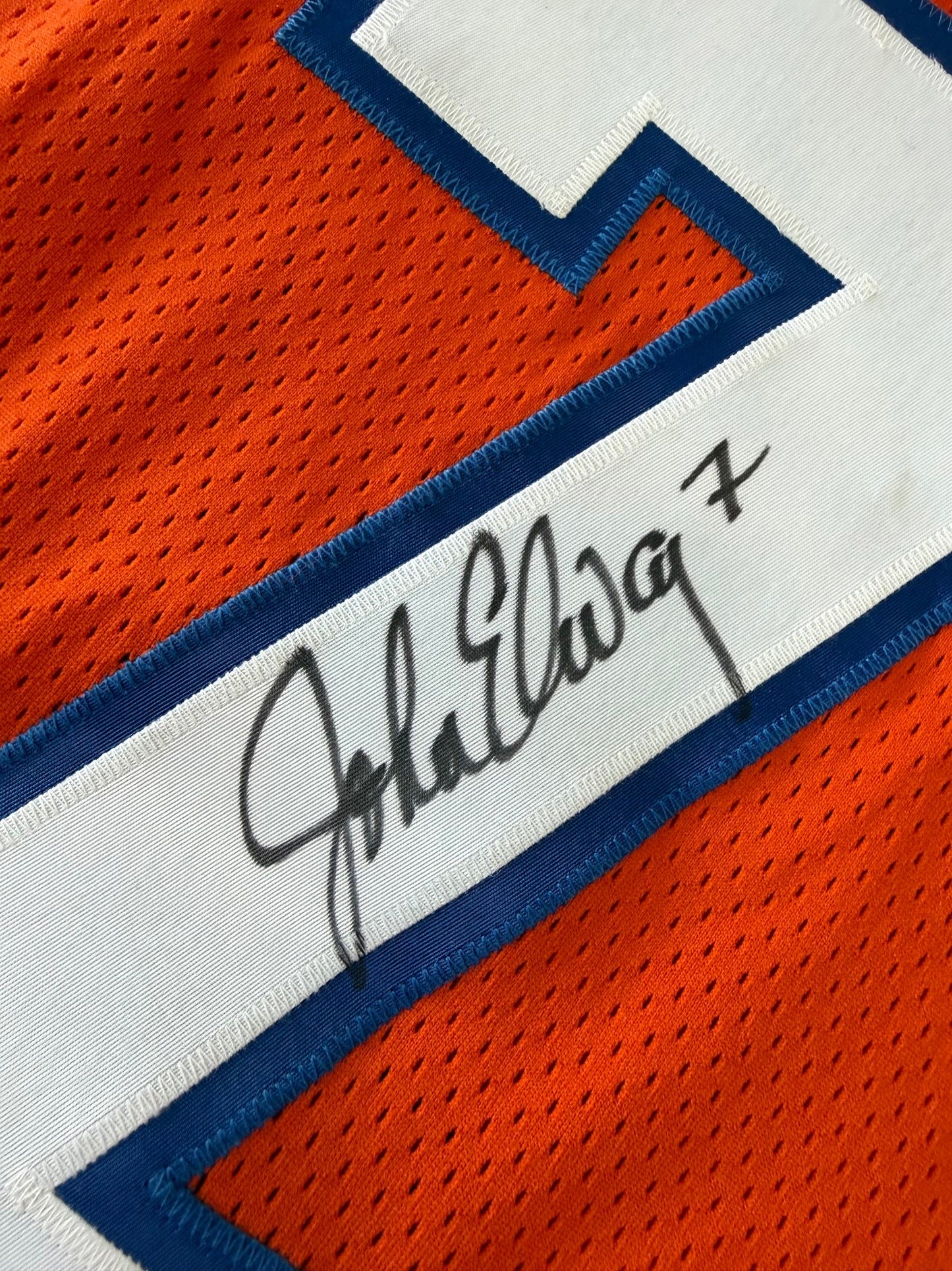 Denver Broncos John Elway Autographed 1995 NFL Football Jersey (48/XL)