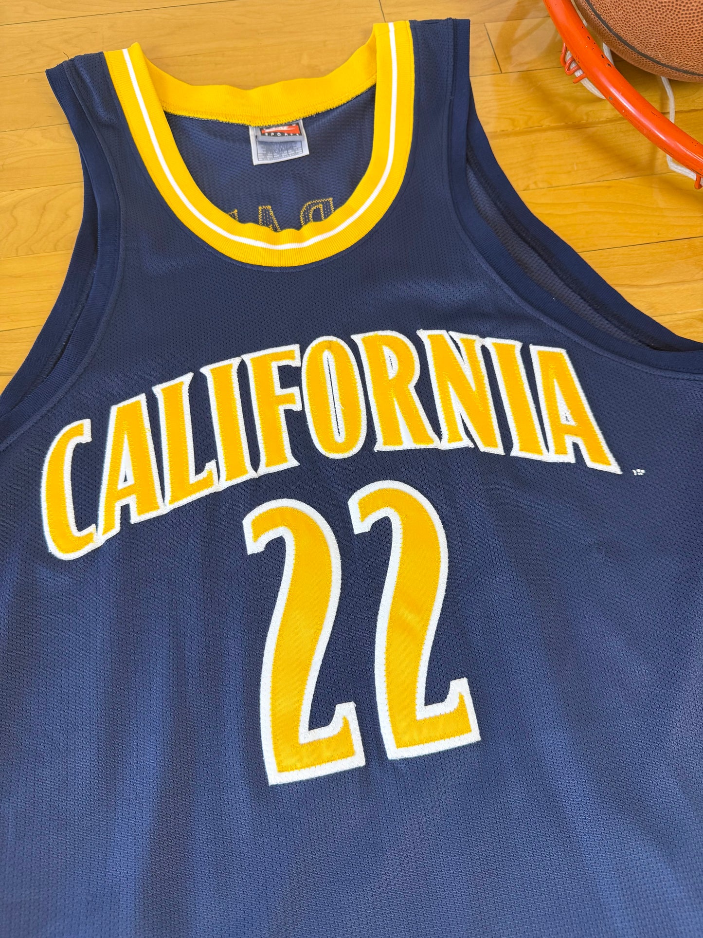 University of California Golden Bears Ed Gray 1996-1997 College Basketball Jersey (44/Large)
