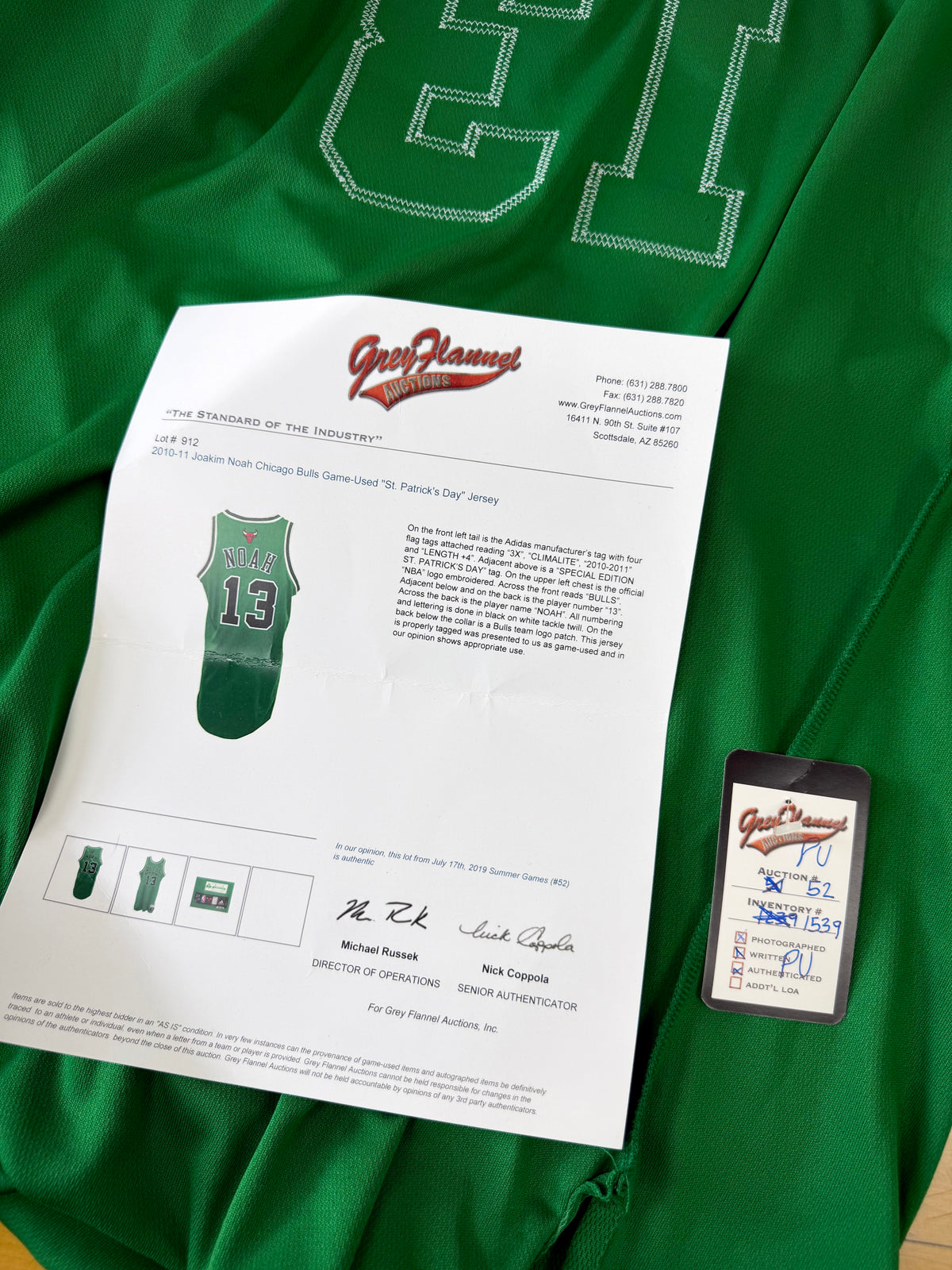 Chicago Bulls Jokim Noah Game Worn St. Patrick’s Day NBA Basketball Jersey (XXXL)