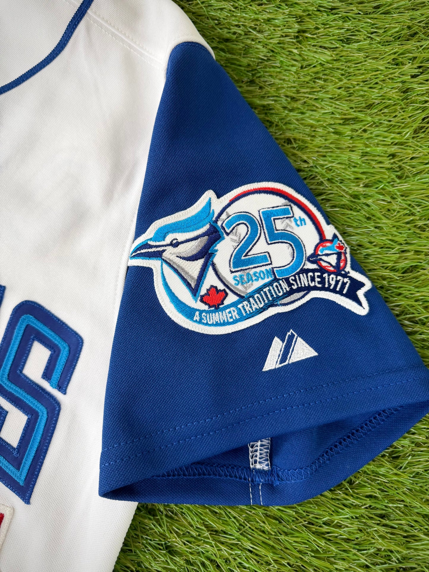 Toronto Blue Jays Carlos Delgado 2001 Faux Vest Home Alternate MLB Baseball Jersey (40/Medium)