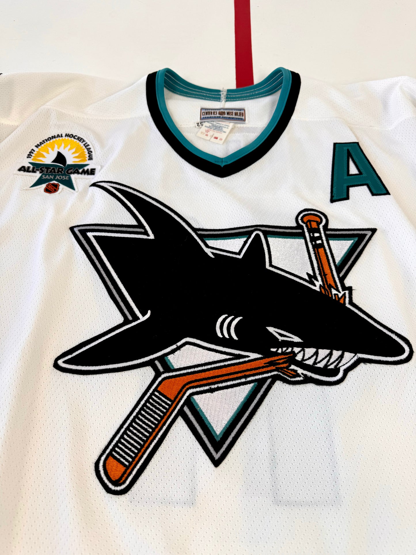 San Jose Sharks 1996-1997 Owen Nolan NHL Hockey Jersey (52/XL)