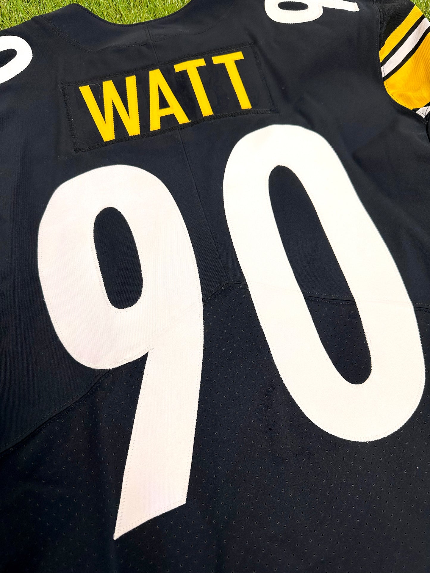 Pittsburgh Steelers T.J. Watt 2017 Team Issued NFL Football Jersey (42/Large)