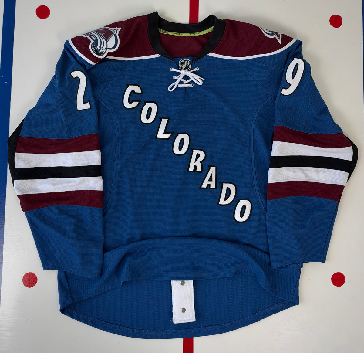 Colorado Avalanche Nathan MacKinnon 2013-2015 Alternate NHL Hockey Jersey (50/Medium)
