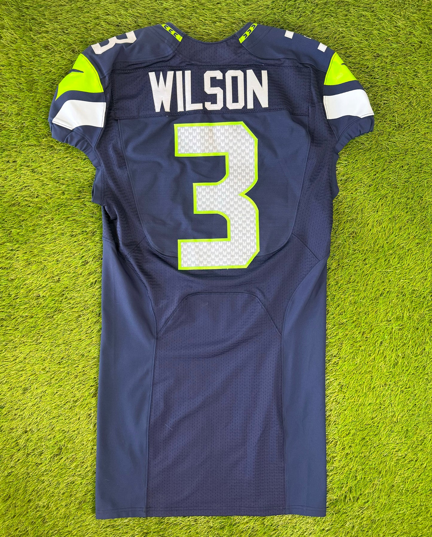 Seattle Seahawks 2014 Russell Wilson Super Bowl XLIX NFL Football Jersey (42/Medium)