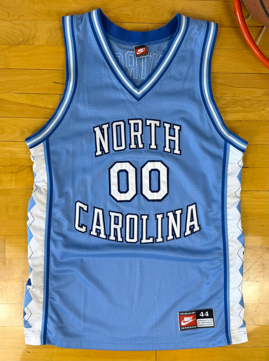 University of North Carolina Tar Heels Eric Montross 1993-1994 College Basketball Jersey (44/Large)