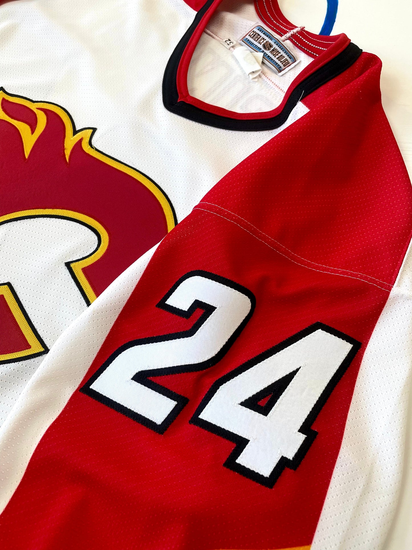 Calgary Flames Jarome Iginla 1996-1997 NHL Hockey Jersey (52/XL)
