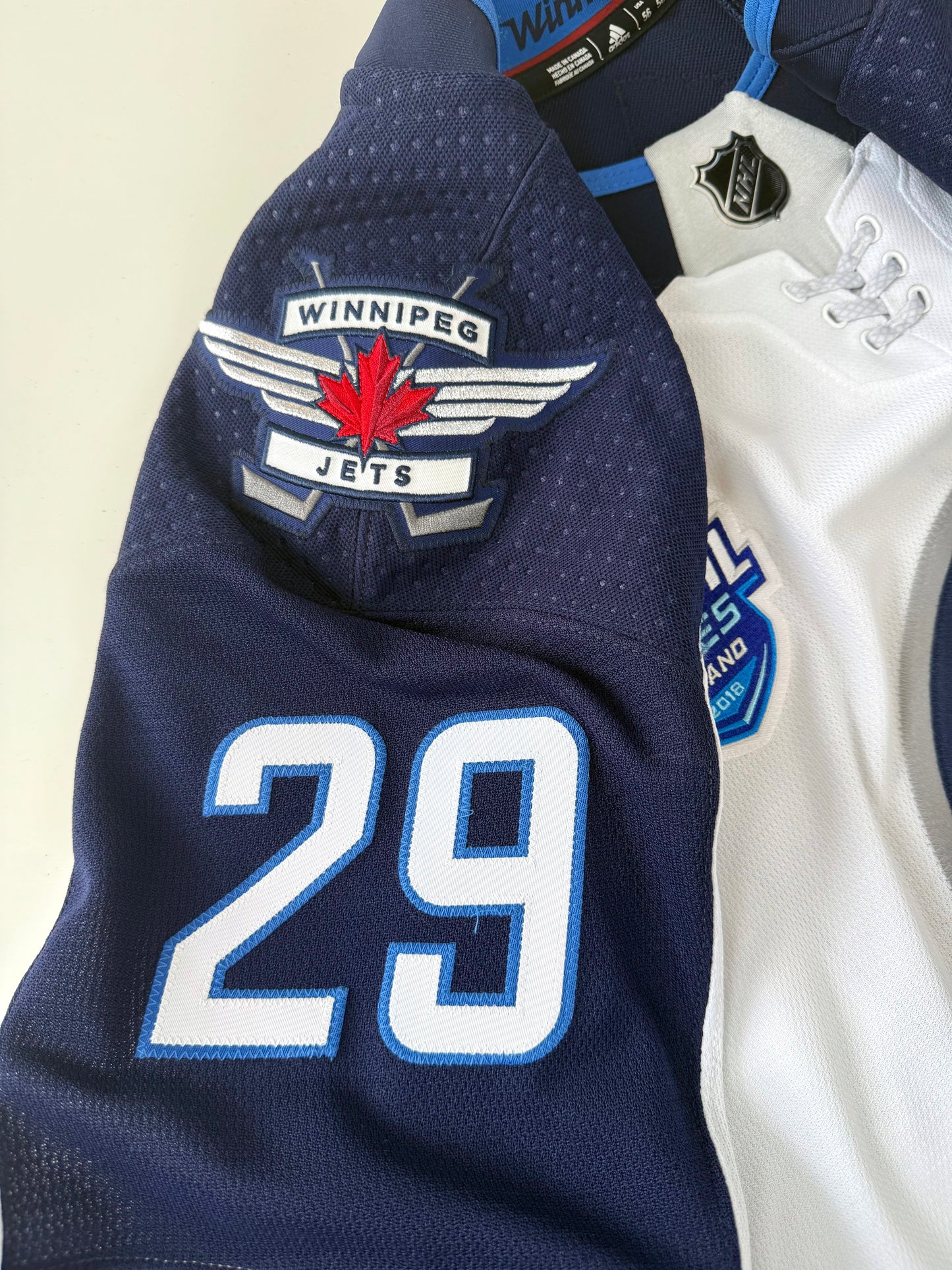 Winnipeg Jets Patrick Laine 2018 Global Series NHL Hockey Jersey (56/XXL)