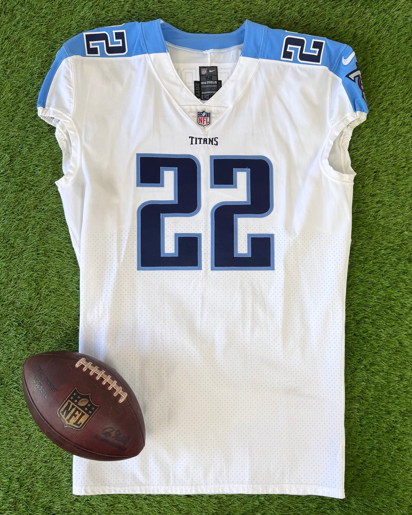 Tennessee Titans Derrick Henry 2017 NFL Football Jersey (52/XXL)