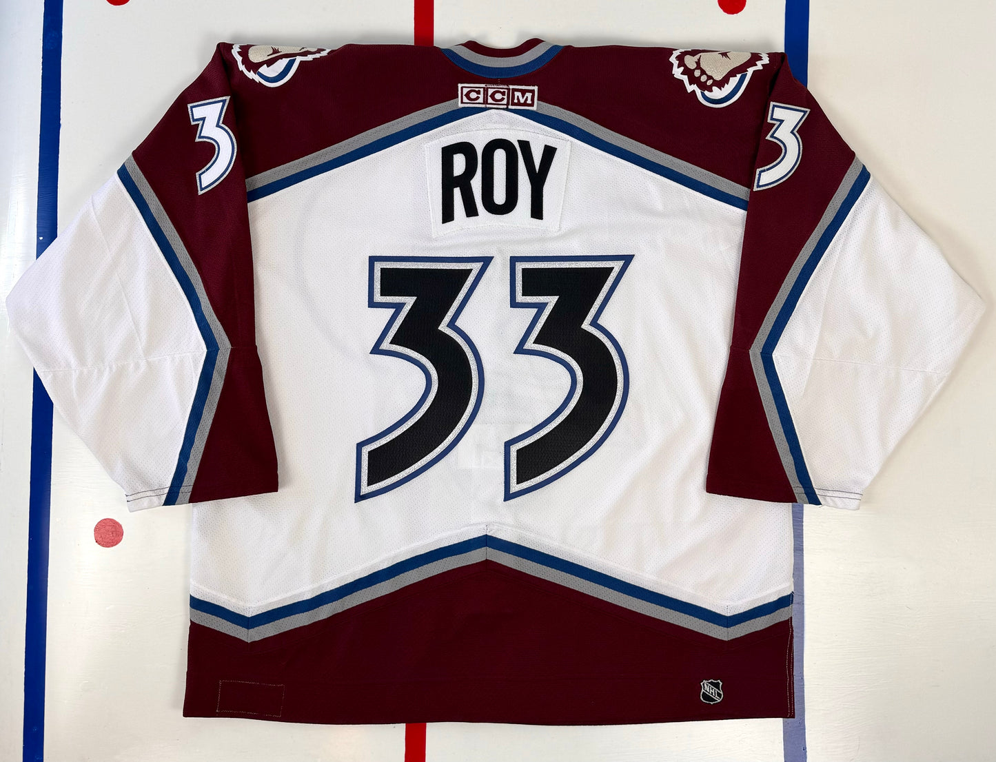 Colorado Avalanche Patrick Roy 2001 Stanley Cup Finals NHL Hockey Jersey (58/XXXL)