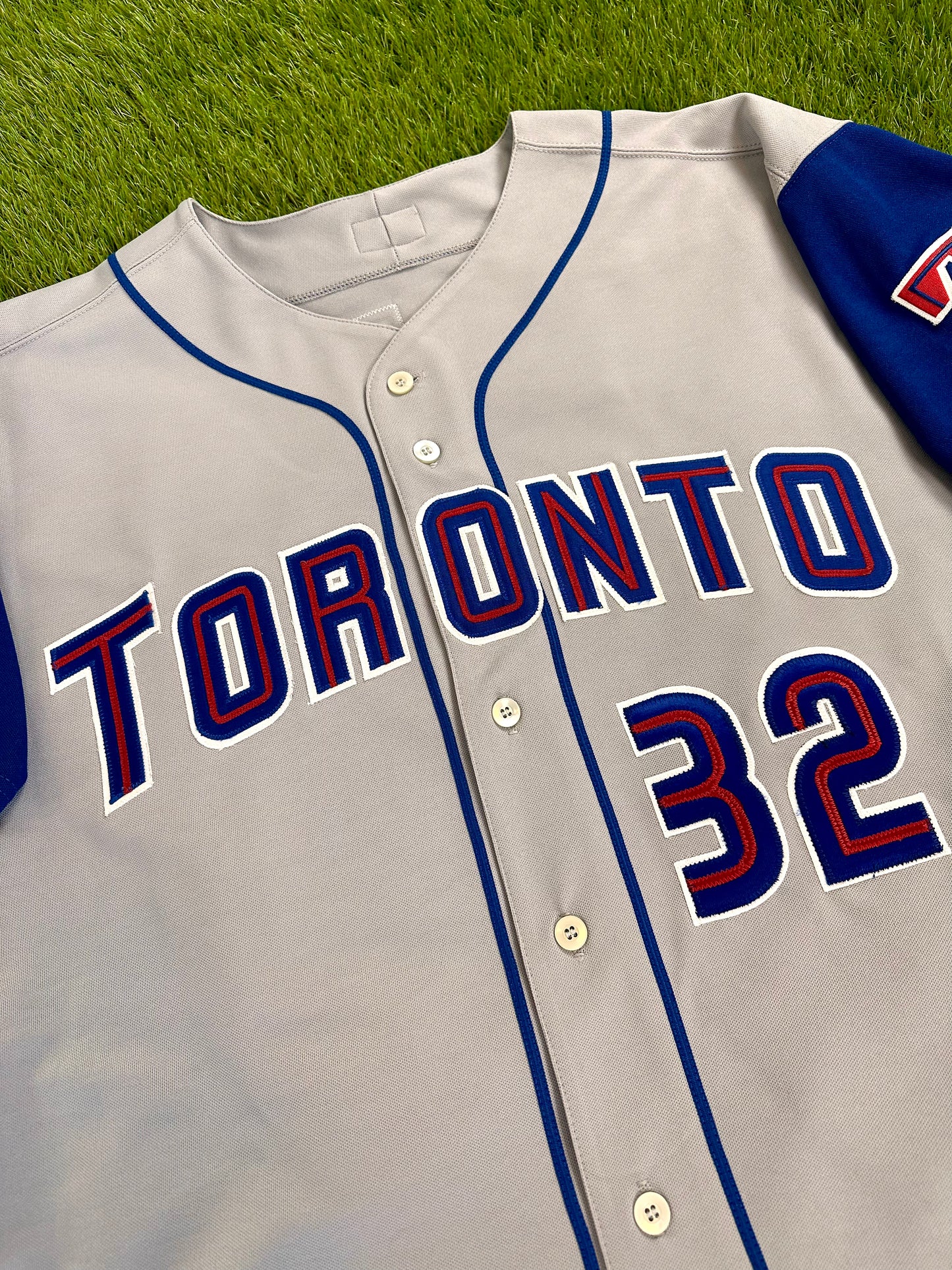 Toronto Blue Jays 2003 Roy Halladay Road “Vest” Alternate MLB Baseball Jersey (54/XXL)