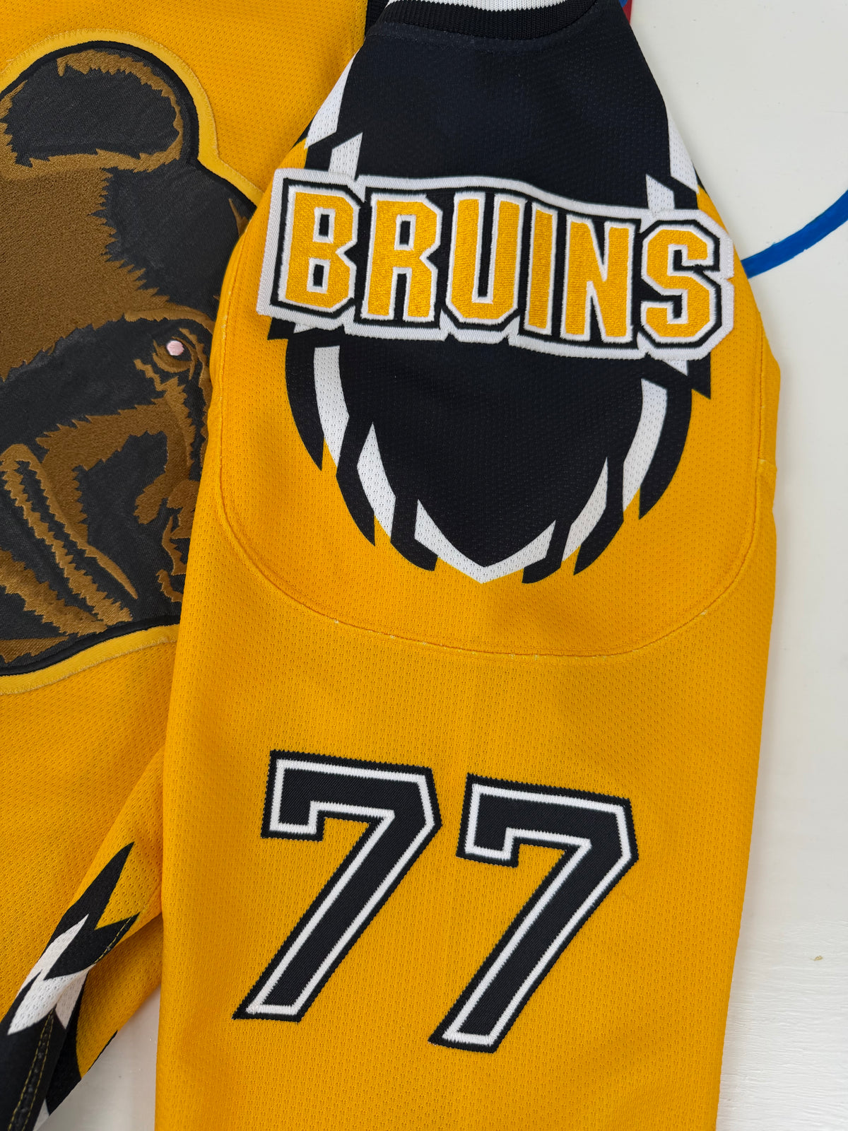 Boston Bruins Raymond Bourque 1997-1998 NHL Hockey Jersey (46/Medium)
