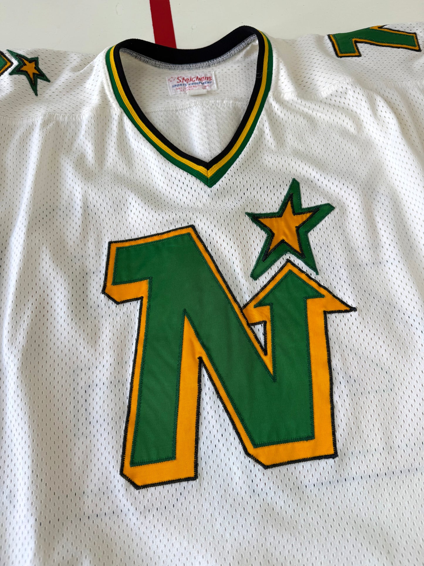 Minnesota North Stars Brian Bellows 1982-1983 NHL Hockey Jersey (56/XXL)