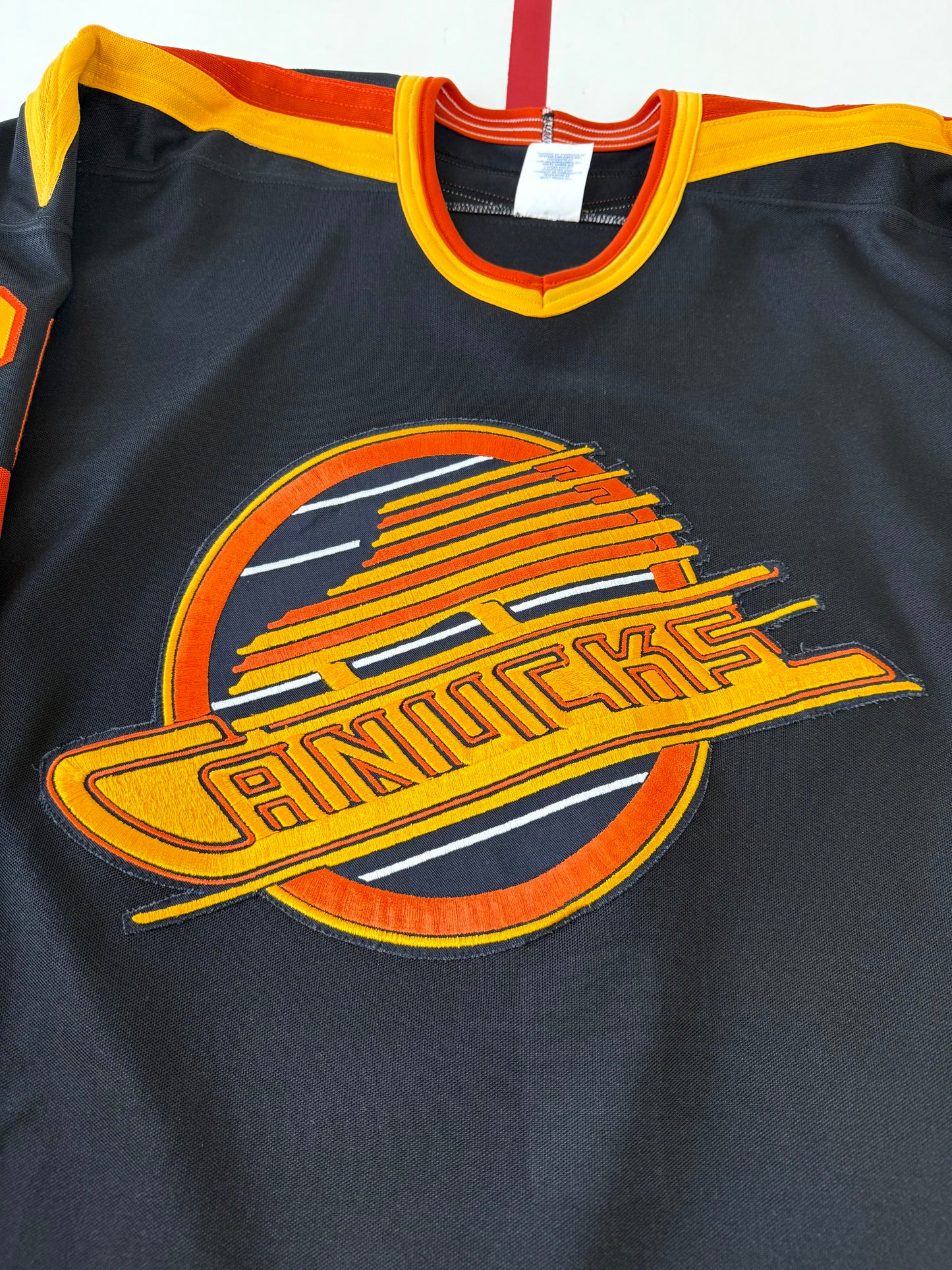 Vancouver Canucks Petri Skriko 1987-1988 NHL Hockey Jersey (52/XL)