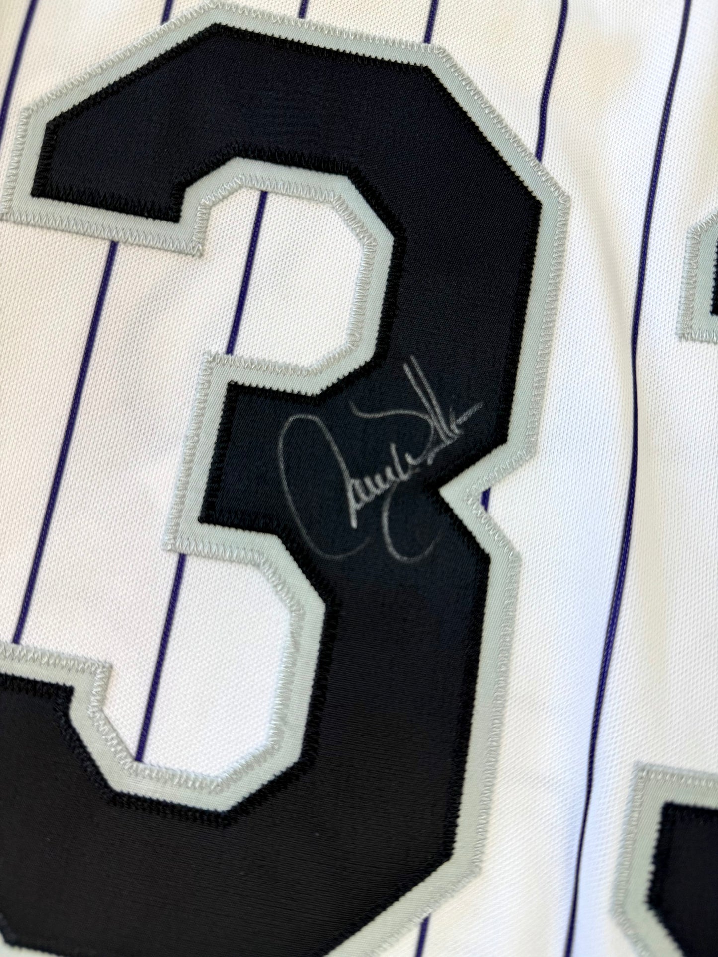 Colorado Rockies Larry Walker Autographed 2002 MLB Baseball Jersey (52/XXL)
