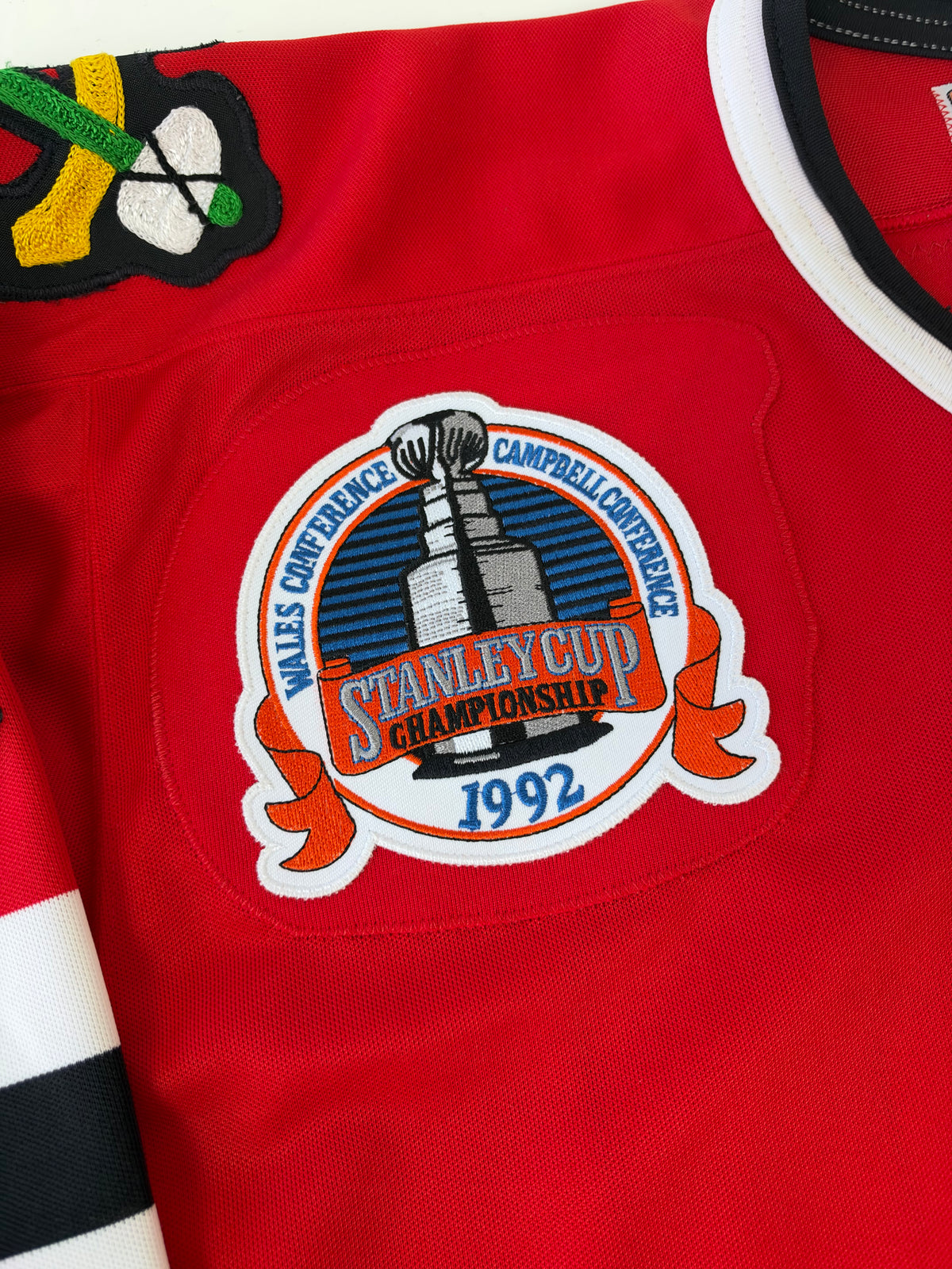 Chicago Blackhawks Ed Belfour 1992 Stanley Cup Finals NHL Hockey Jersey (48/Large)