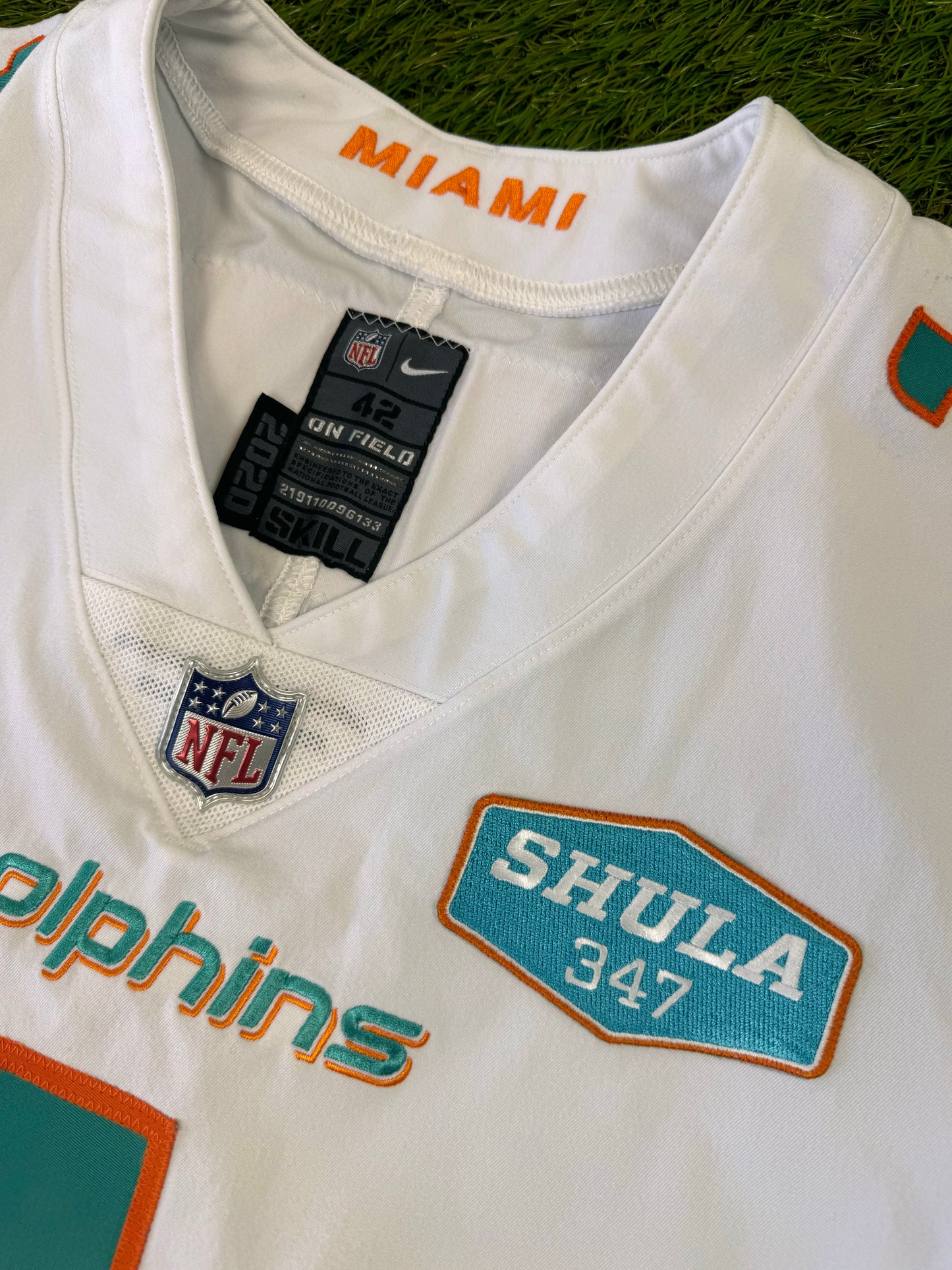 Miami Dolphins Tua Tagovailoa 2020 NFL Football Jersey (42/Medium)