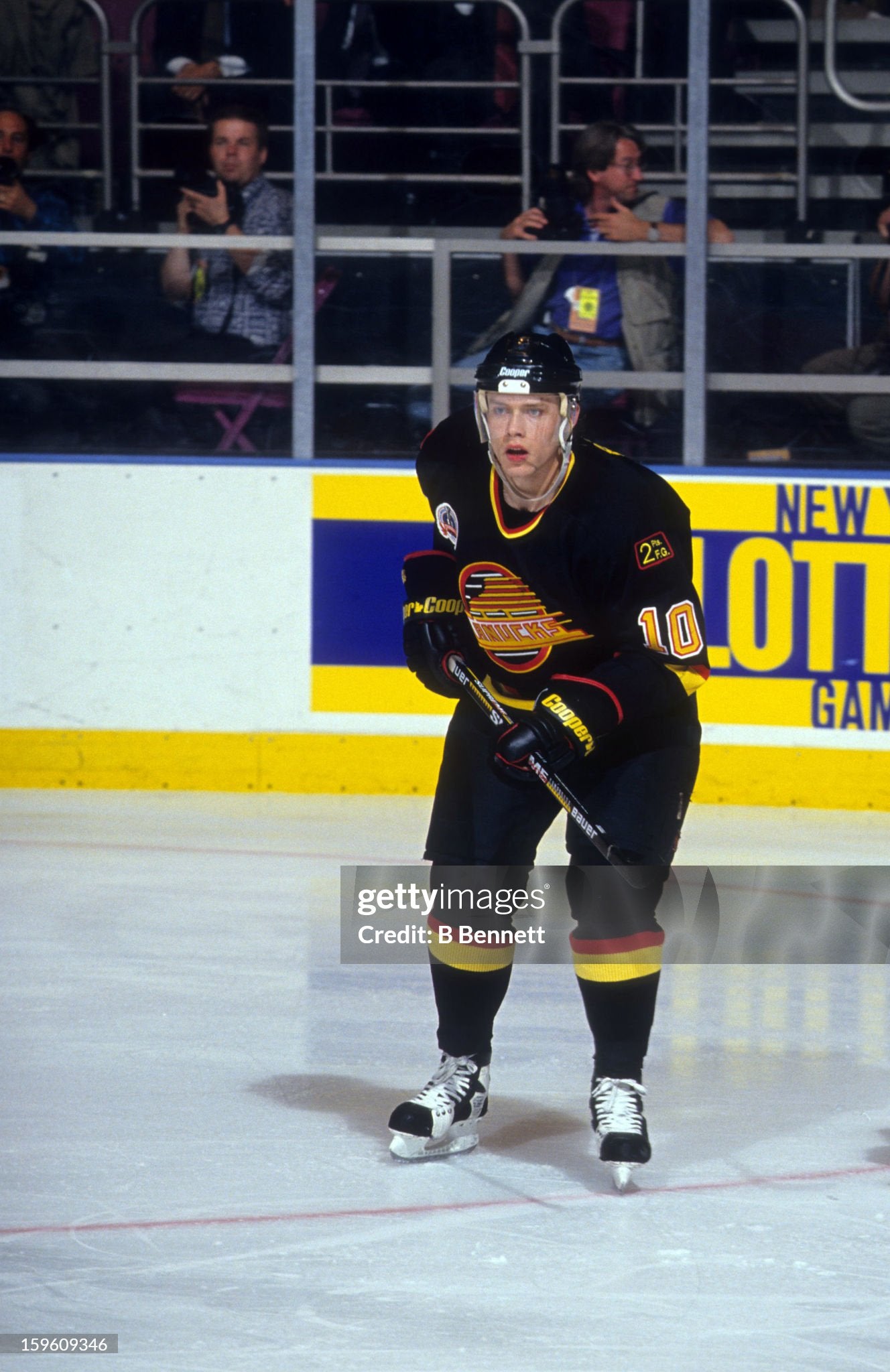Vancouver Canucks Pavel Bure 1994 Stanley Cup Finals NHL Hockey Jersey (52/XL)