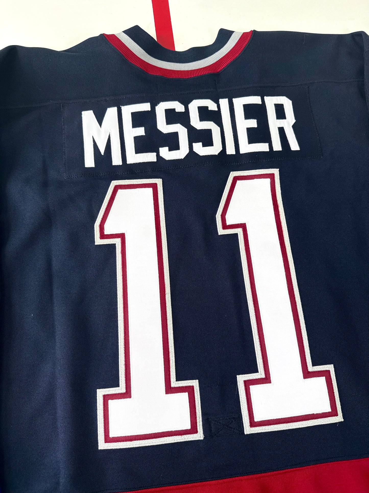 Vancouver Canucks Mark Messier 1997-1998 NHL Hockey Jersey (54/XXL)