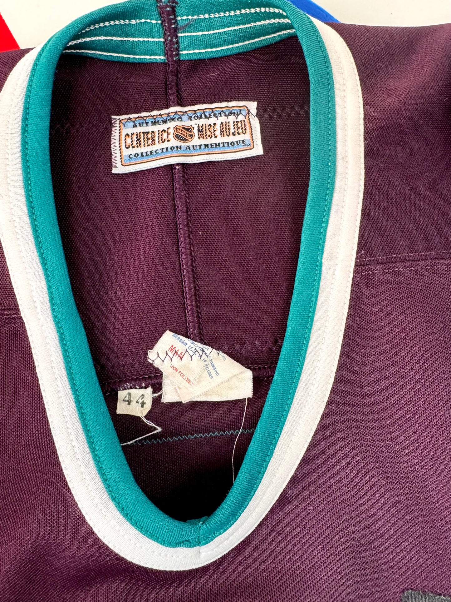 Anaheim Mighty Ducks 1995-1996 Paul Kariya NHL Hockey Jersey (44/Medium)