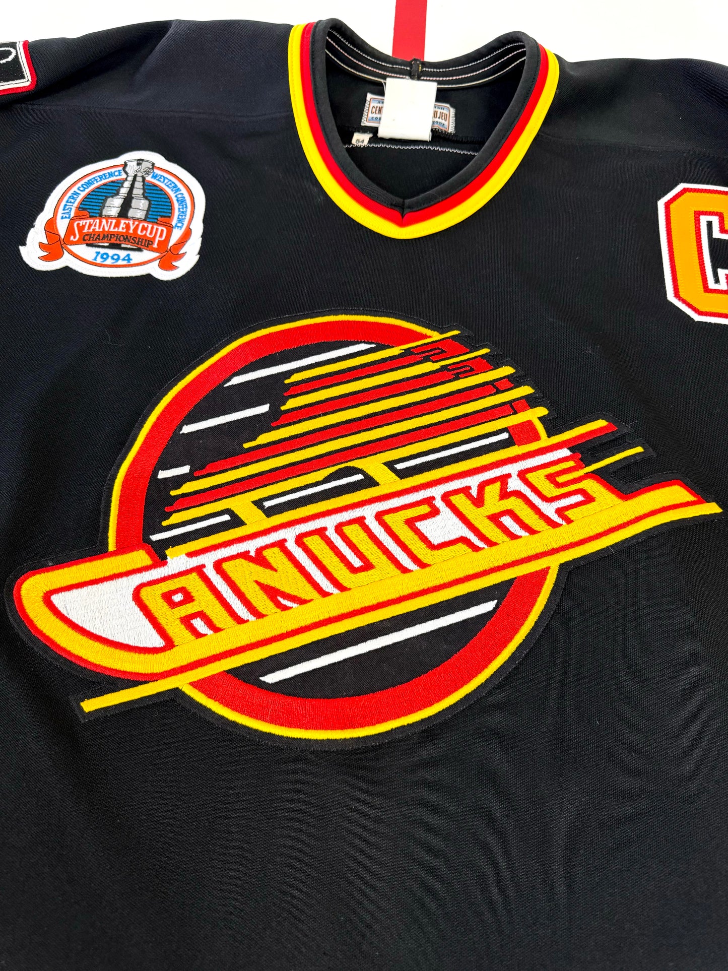Vancouver Canucks Trevor Linden 1994 Stanley Cup Finals NHL Hockey Jersey (54/XXL)