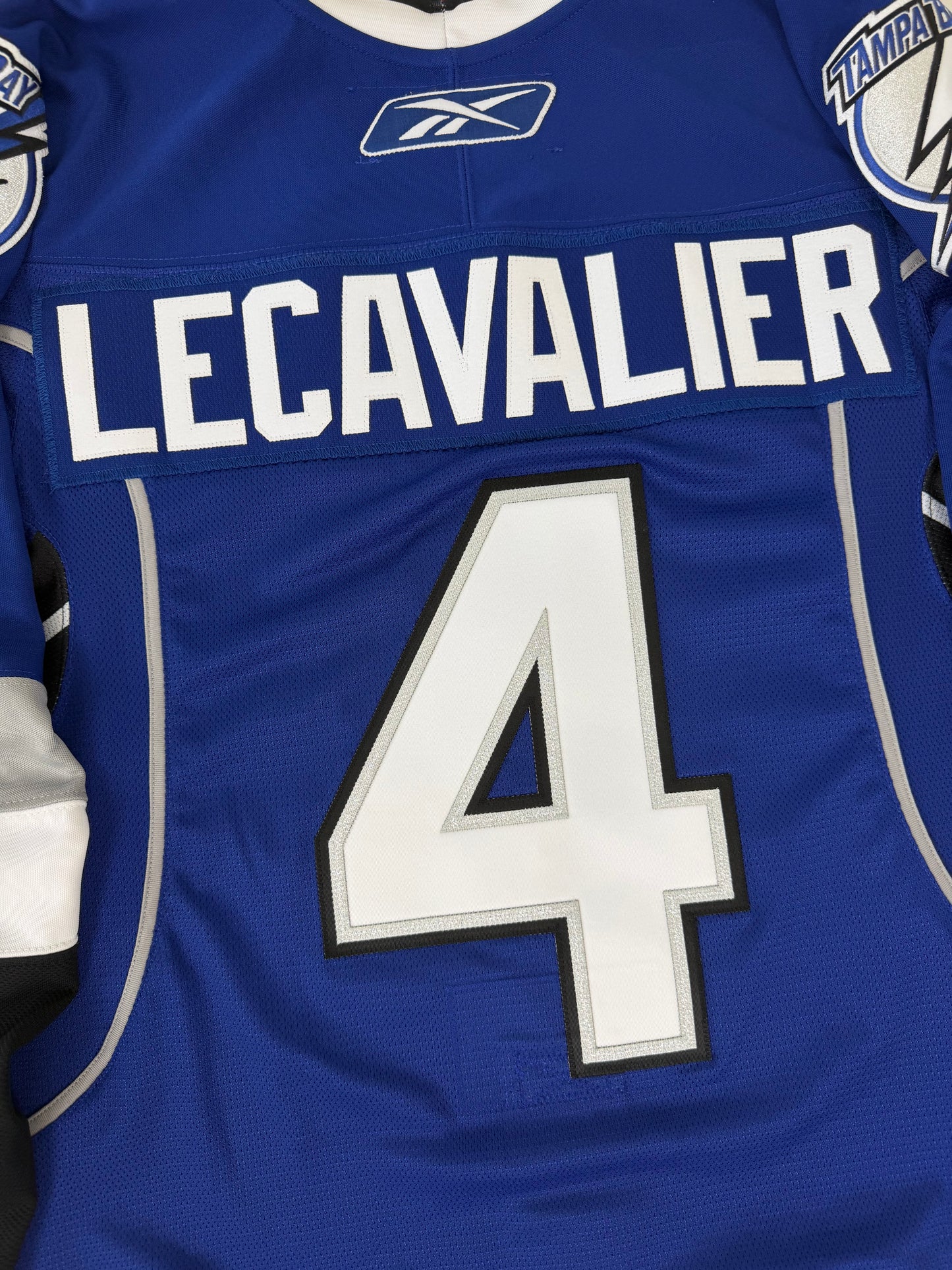 Tampa Bay Lightning Vincent Lecavalier 2008-2011 Alternate NHL Hockey Jersey (46/Small)