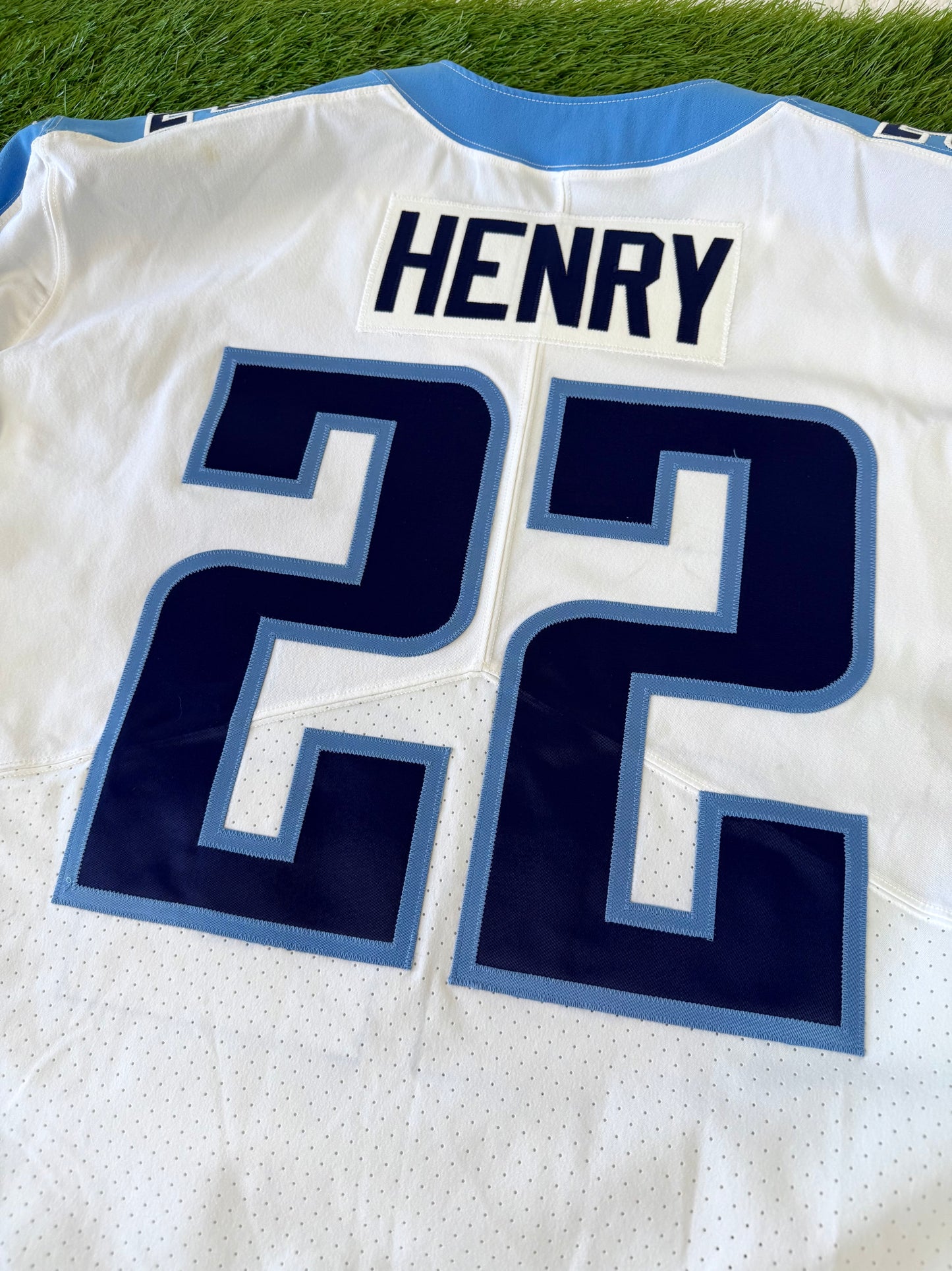 Tennessee Titans Derrick Henry 2017 NFL Football Jersey (52/XXL)