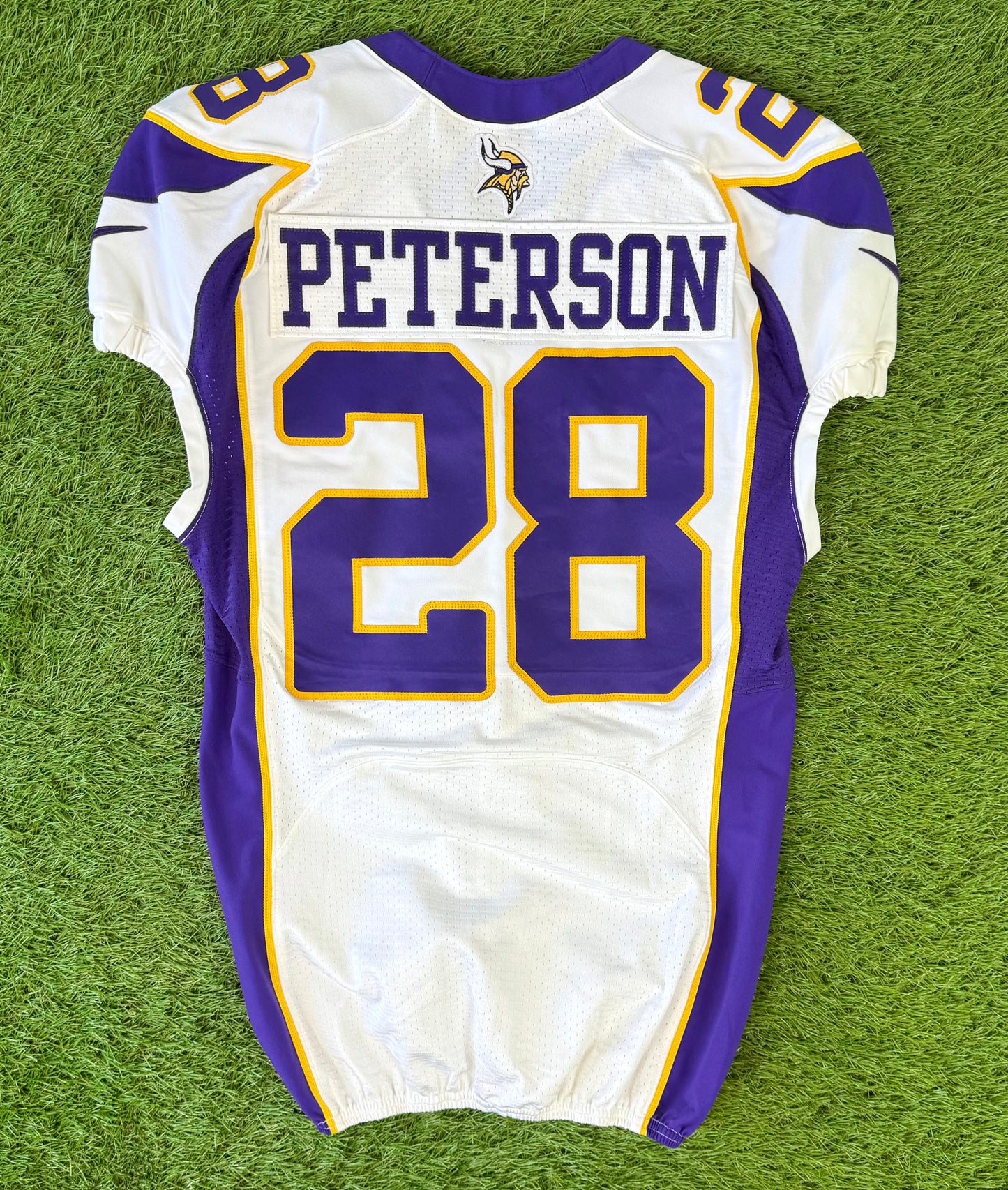 Minnesota Vikings Adrian Peterson 2012 NFL Football Jersey (44/Large)