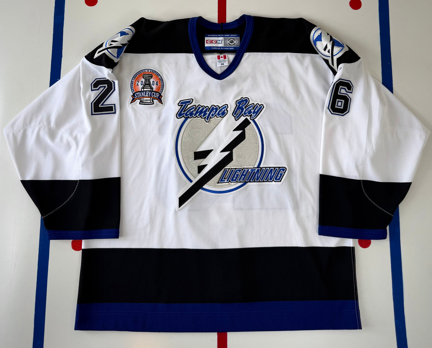 Tampa Bay Lightning Martin St. Louis 2004 Stanley Cup Finals NHL Hockey Jersey (56/XXL)
