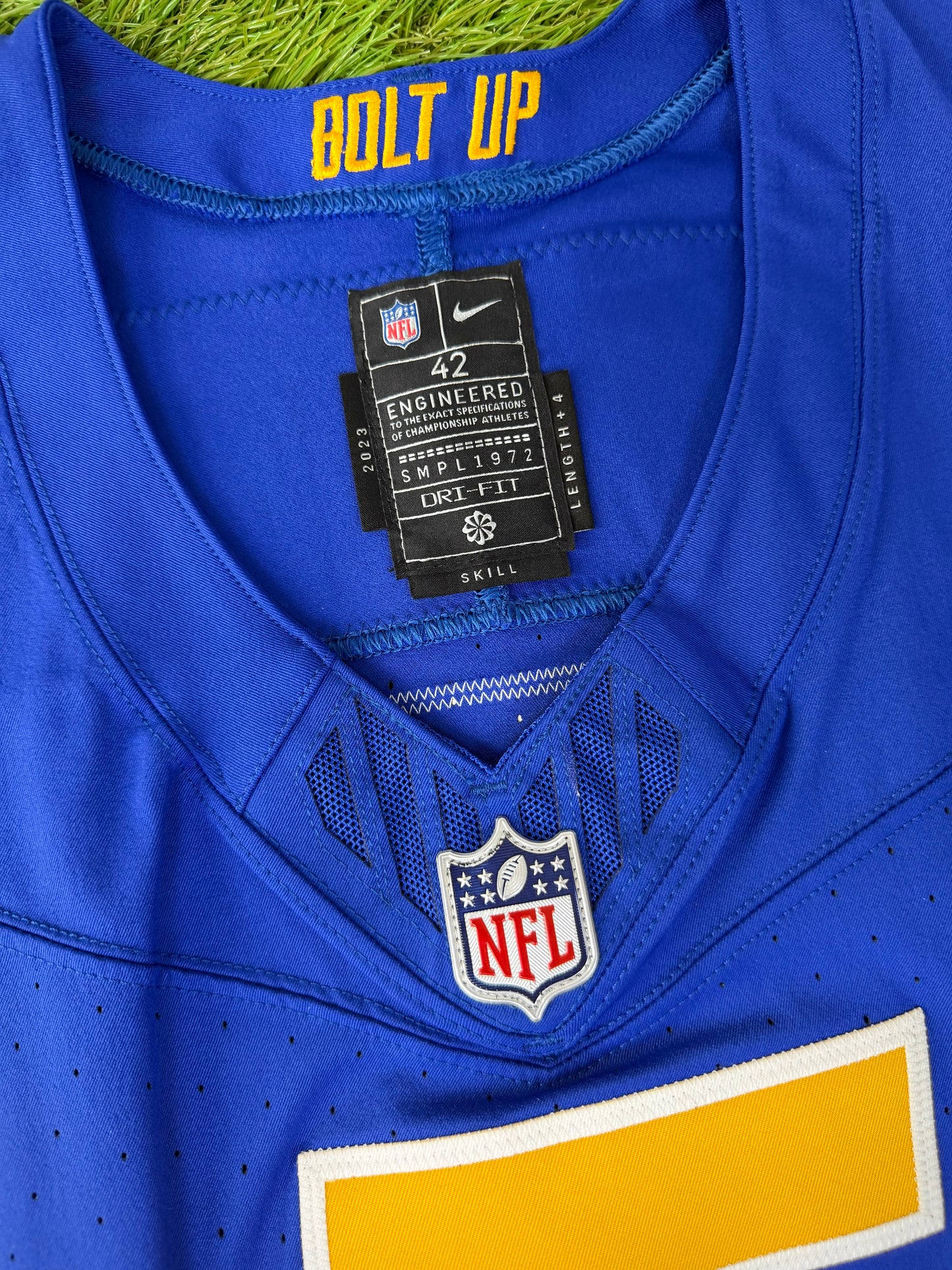 Los Angeles Chargers Josh Palmer 2023 Game Issued Alternate NFL Football Jersey (42/Medium)