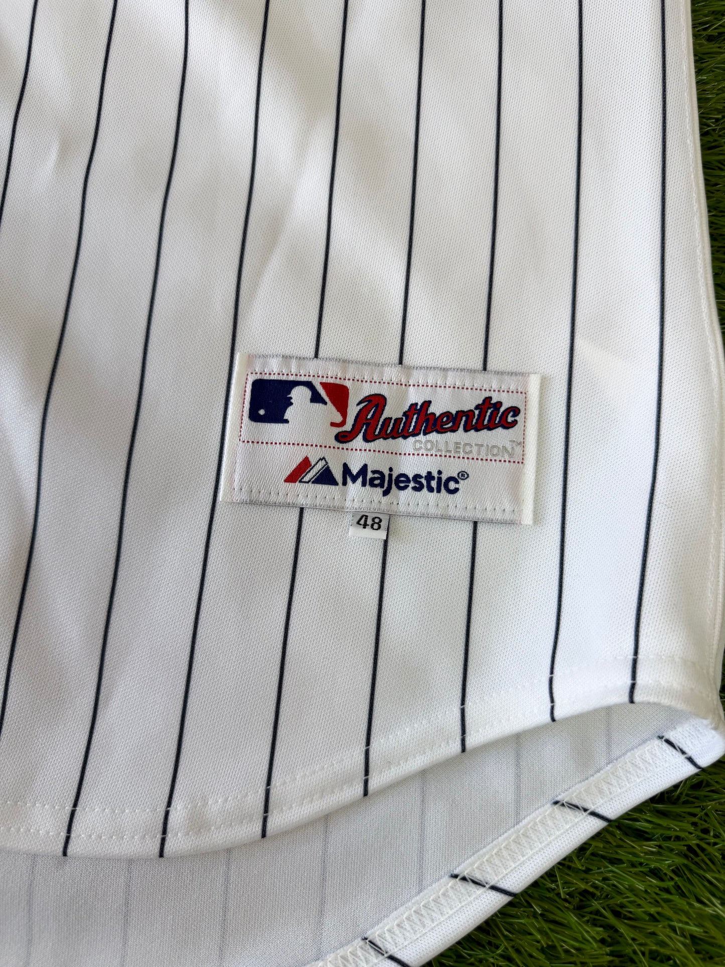Chicago White Sox Paul Konerko Autographed 2005 World Series MLB Baseball Jersey (48/XL)